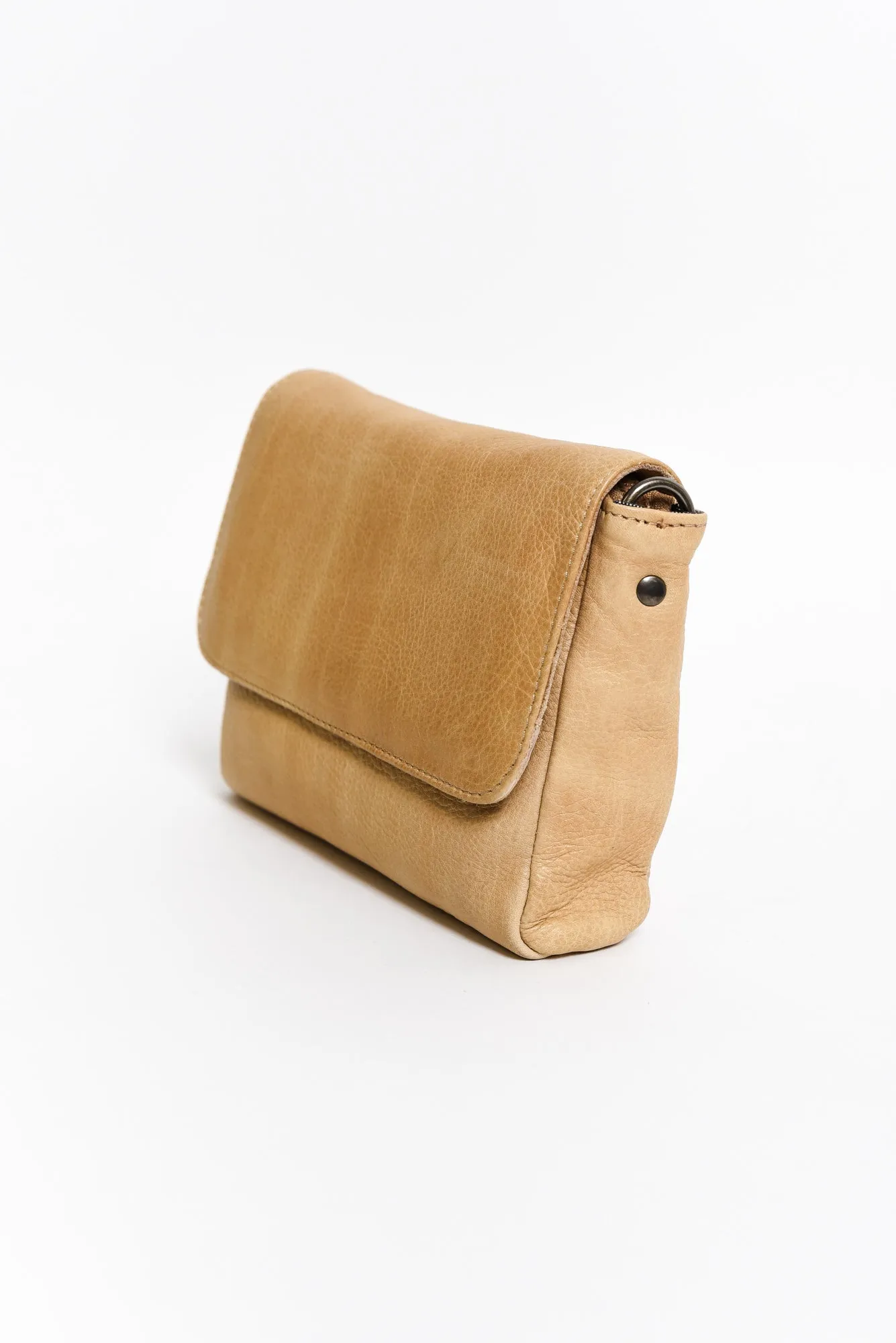 Sara Camel Leather Crossbody Bag sold by Blue Bungalow product image thumbnail 3