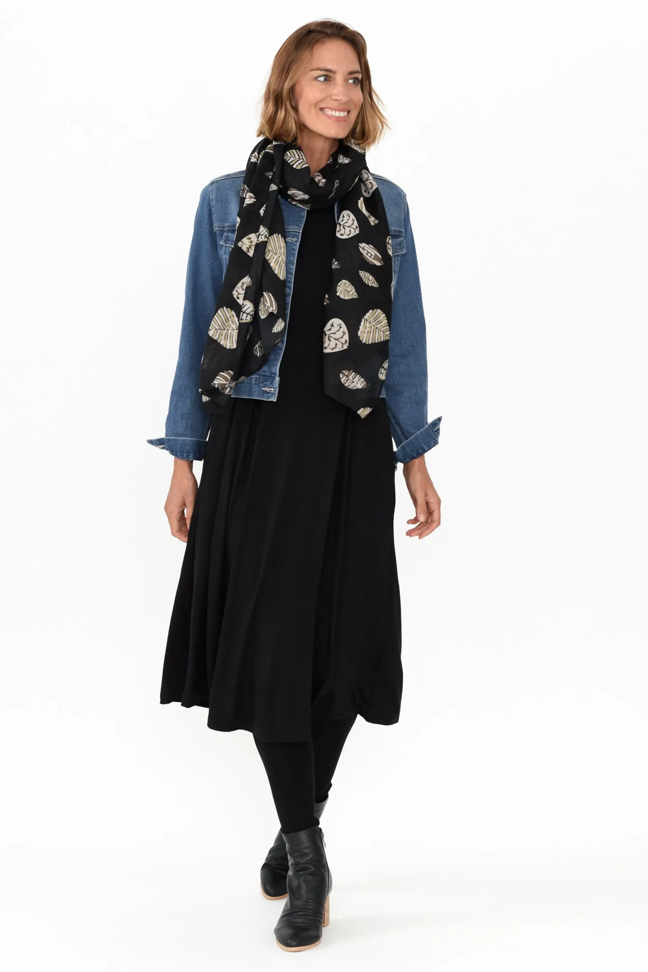 Godfrey Black Bamboo Dress sold by Blue Bungalow product image thumbnail 2