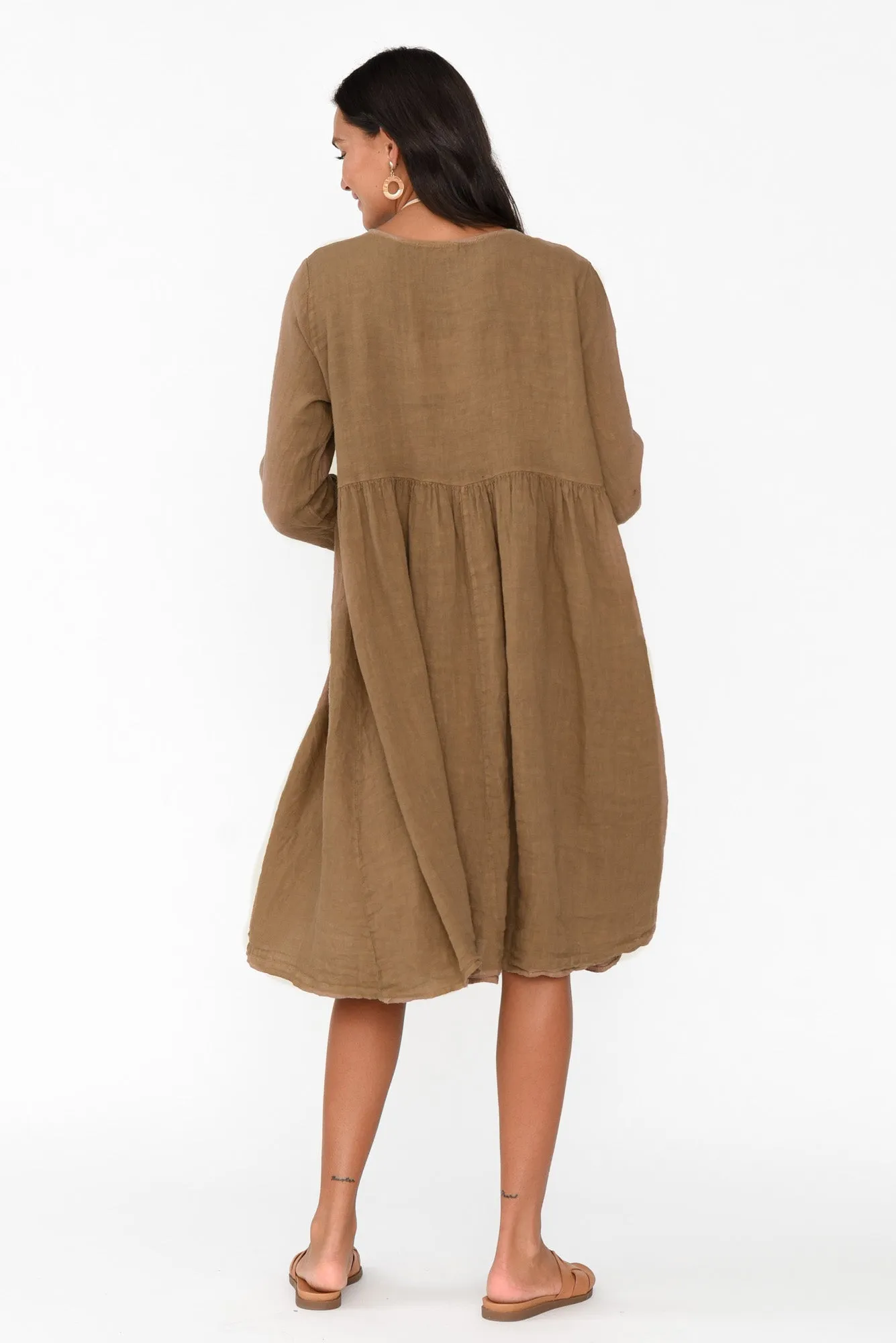 Maybelle Mocha Linen Pocket Dress sold by Blue Bungalow product image thumbnail 4