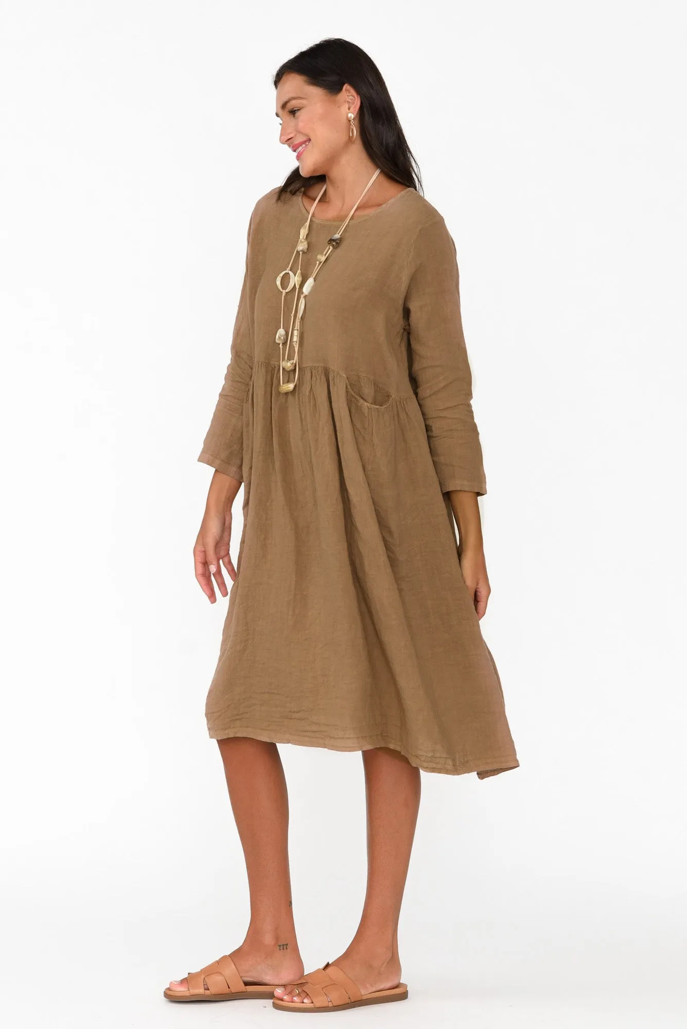 Maybelle Mocha Linen Pocket Dress sold by Blue Bungalow product image thumbnail 3