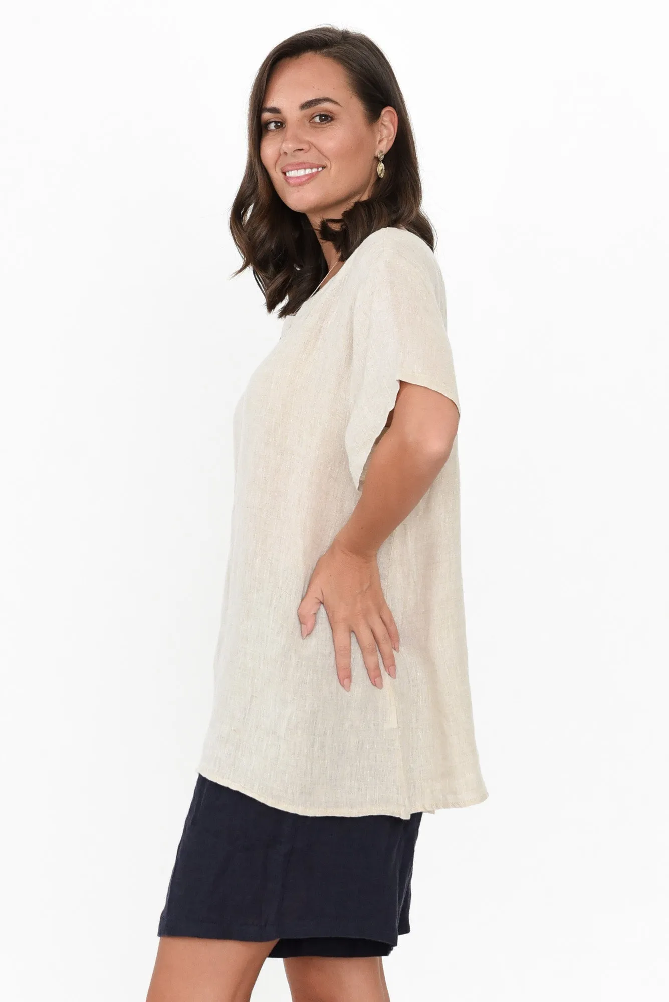 Micah Beige Linen Scoop Neck Top sold by Blue Bungalow product image thumbnail 4