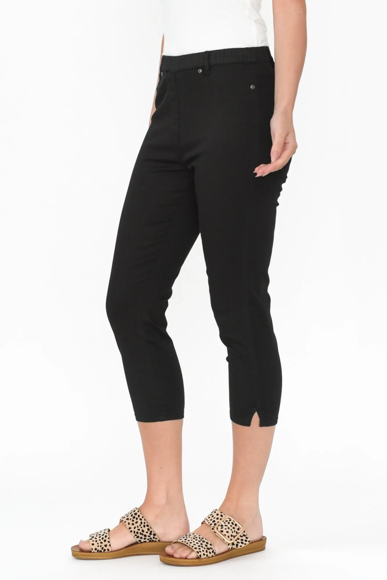 Reed Black Stretch Cotton Capri Pants sold by Blue Bungalow product image thumbnail 3
