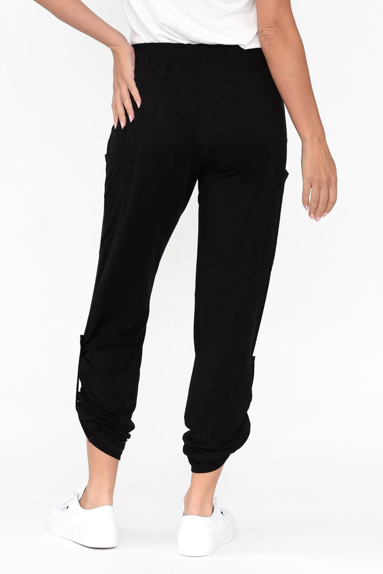 Black Bamboo Pocket Pants sold by Blue Bungalow product image thumbnail 5