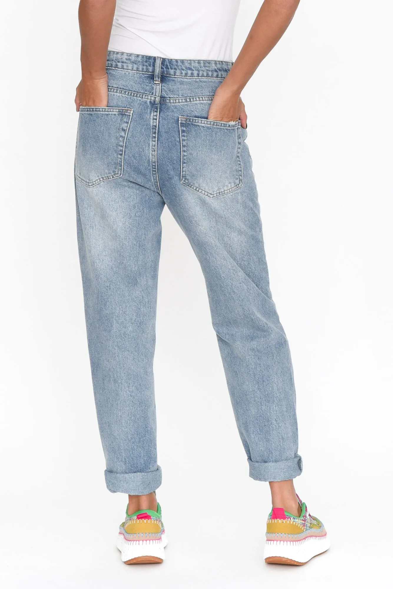 Nessie Blue Wash Distressed Straight Jeans sold by Blue Bungalow product image thumbnail 4