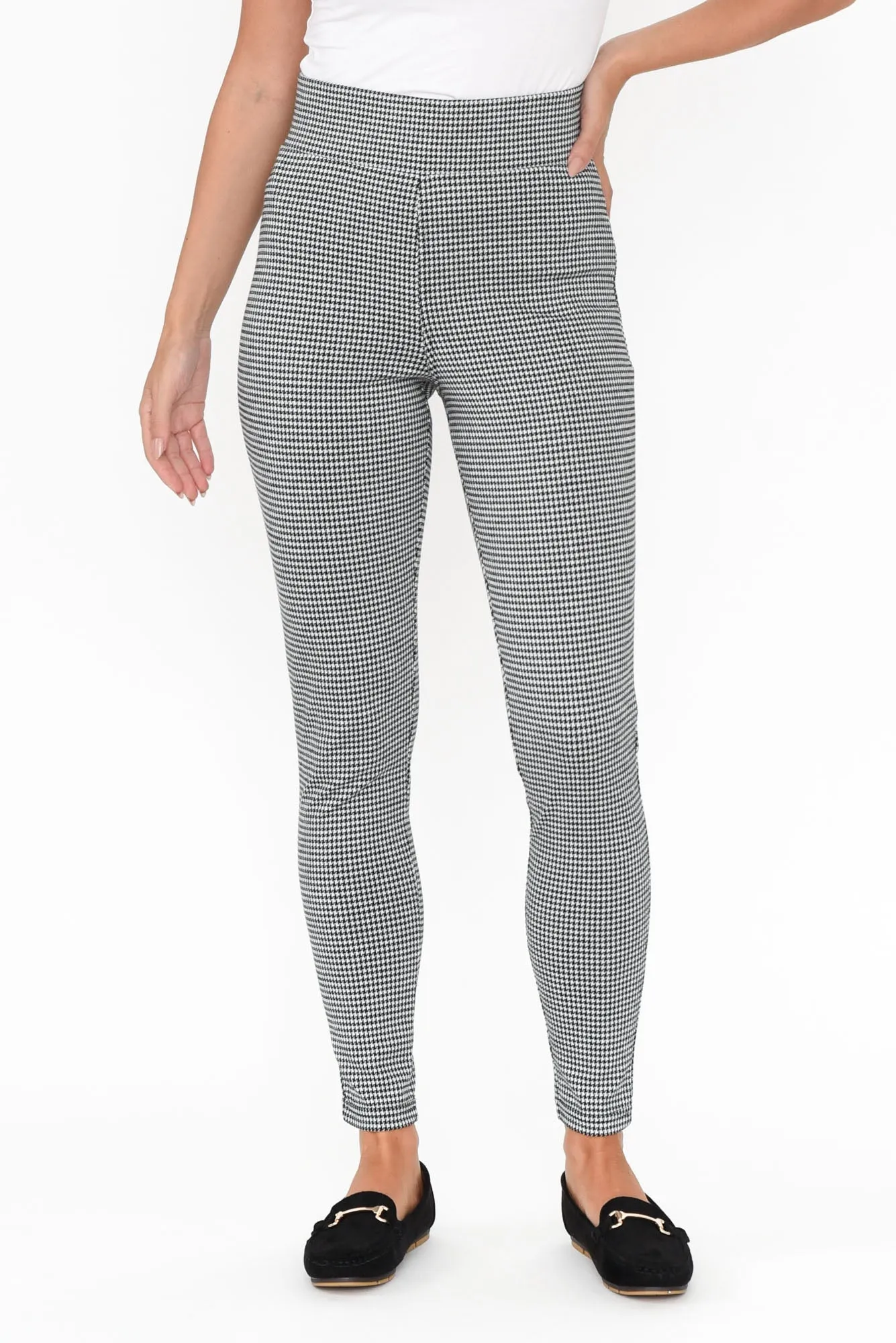 Piera Black Houndstooth Ponte Leggings sold by Blue Bungalow