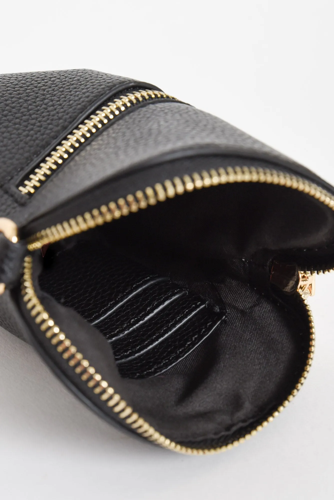 Leola Black Walker Crossbody Bag sold by Blue Bungalow product image thumbnail 2