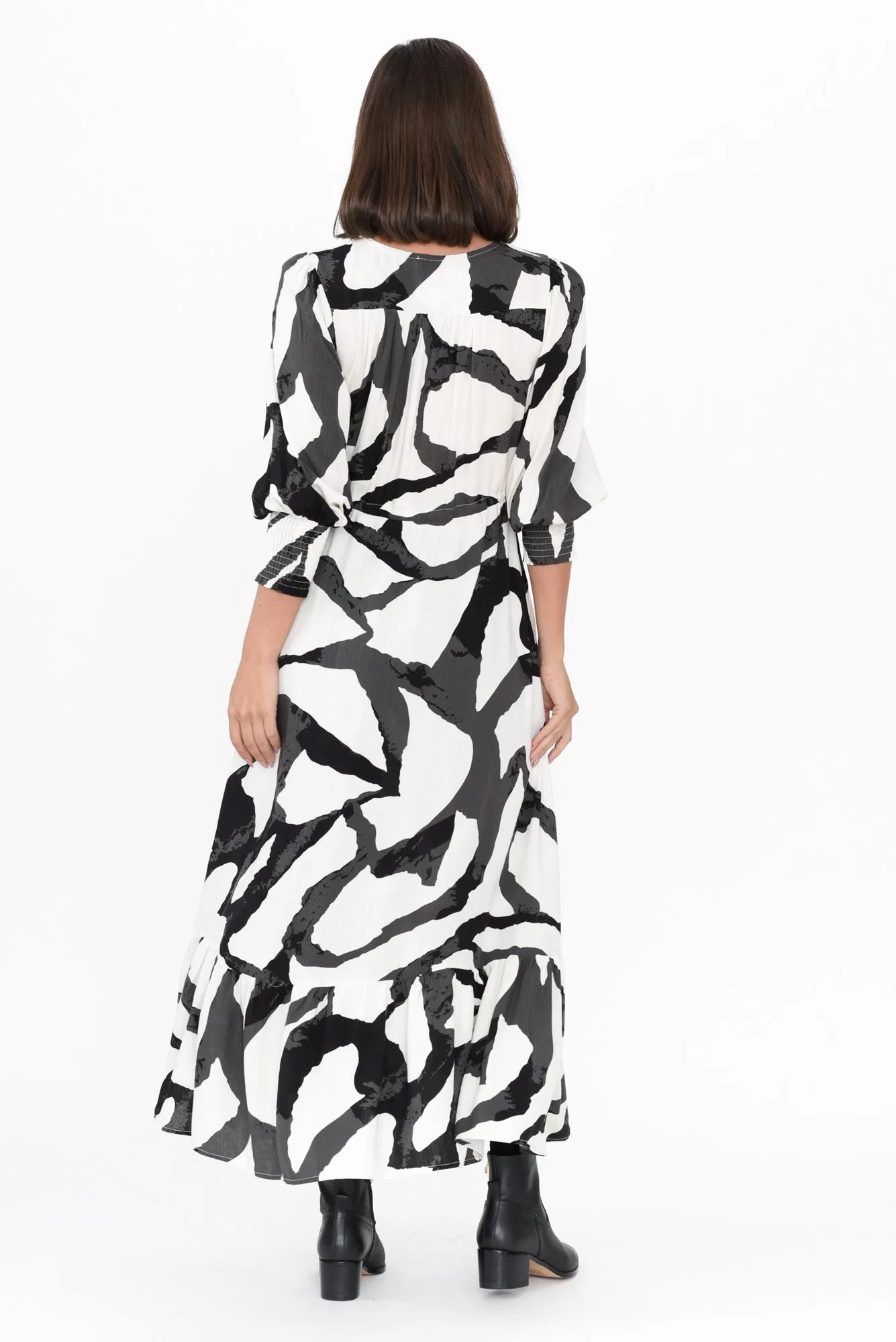 Millard Black Geo Linen Blend Dress sold by Blue Bungalow product image thumbnail 5