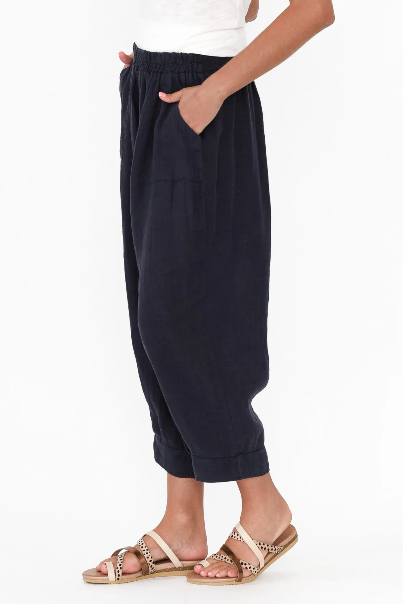 Elide Navy Linen Cropped Pants sold by Blue Bungalow product image thumbnail 4