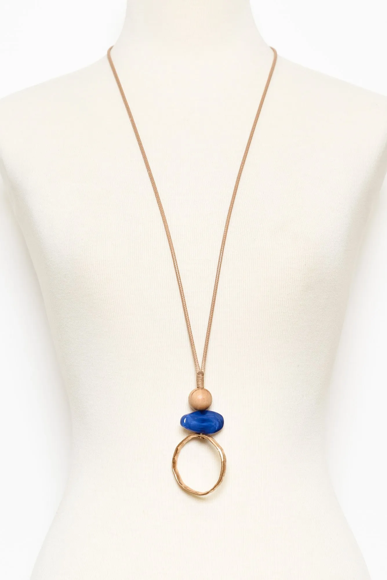 Gladstone Gold Circle Pendant Necklace sold by Blue Bungalow product image thumbnail 2
