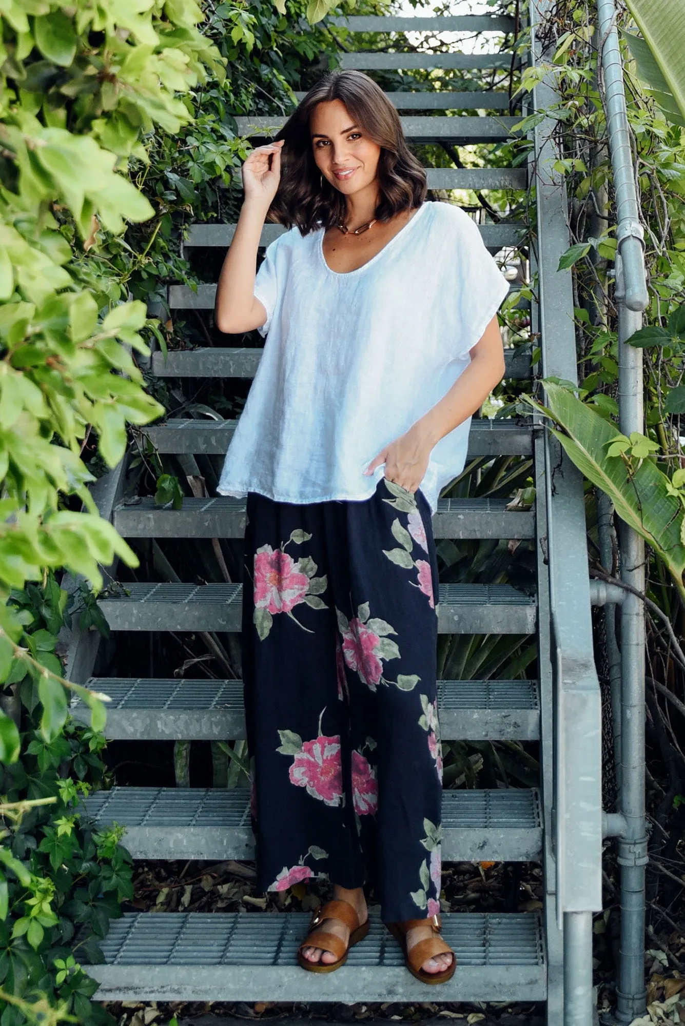 Cheyanne Navy Flower Linen Pants sold by Blue Bungalow product image thumbnail 2