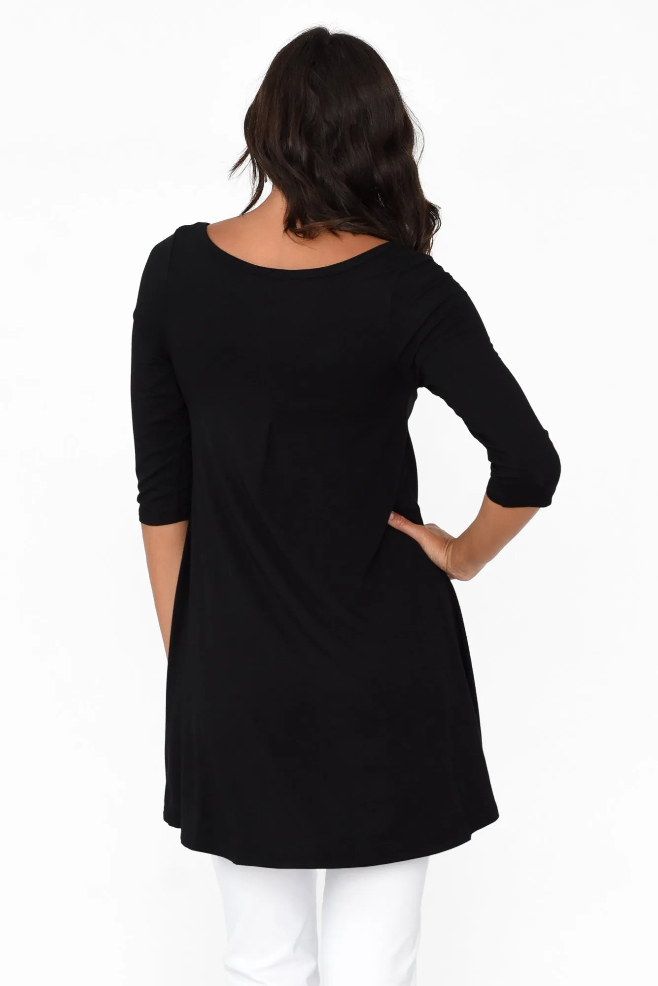 Black Bamboo Hi Lo Hem Top sold by Blue Bungalow product image thumbnail 5
