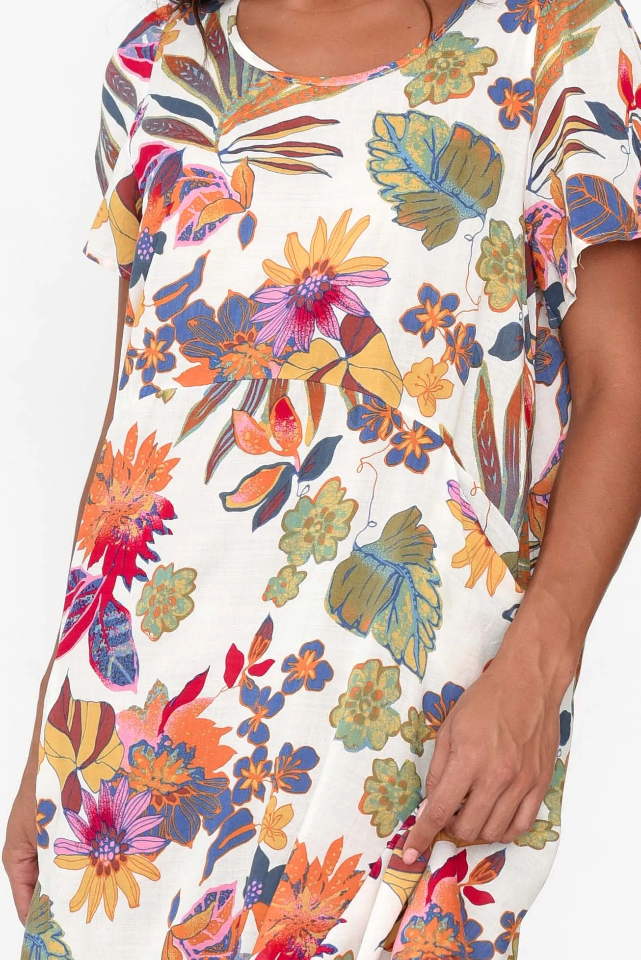 Kassa White Garden Pocket Dress sold by Blue Bungalow product image thumbnail 5