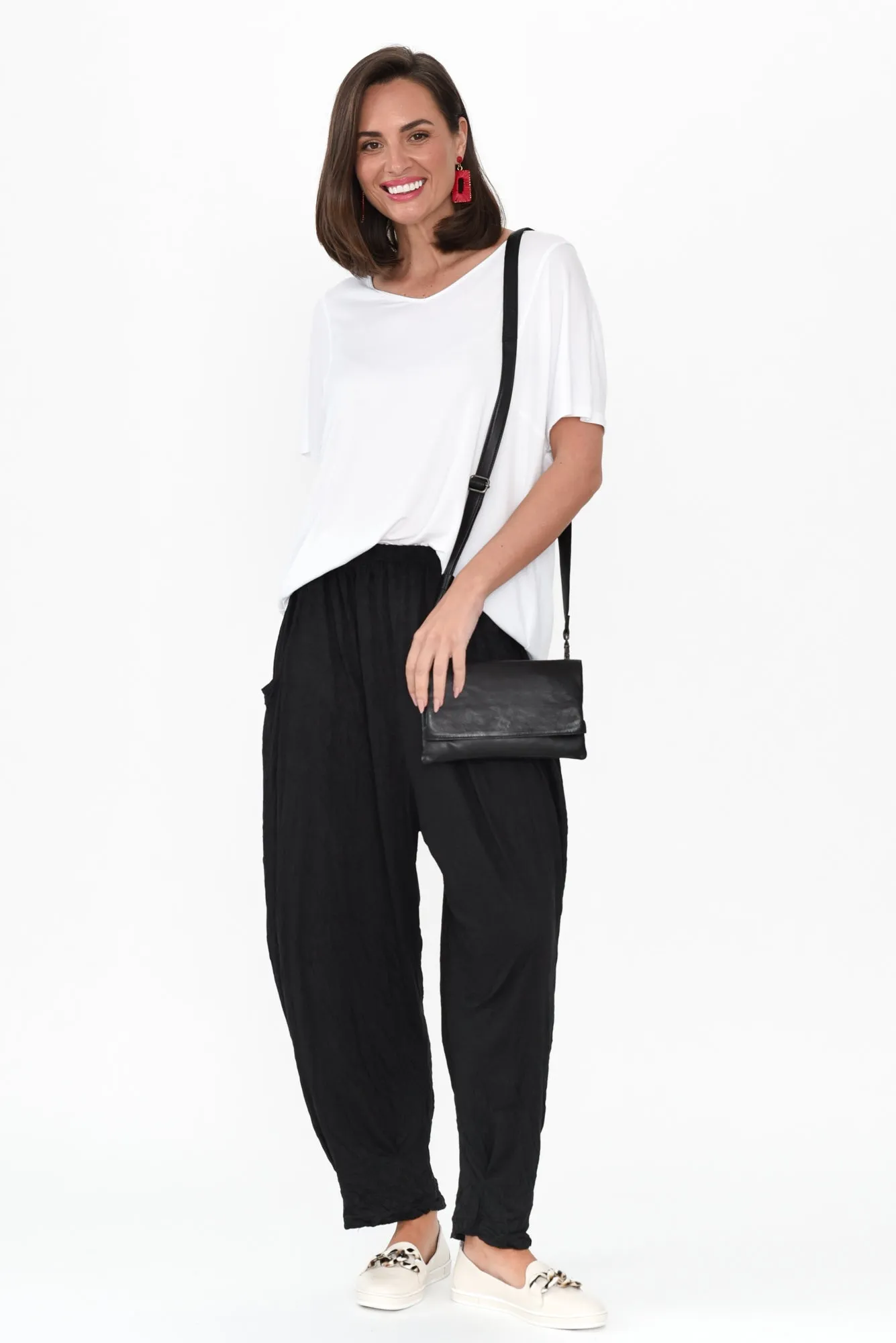 Rylee Black Crinkle Cotton Pants sold by Blue Bungalow product image thumbnail 3