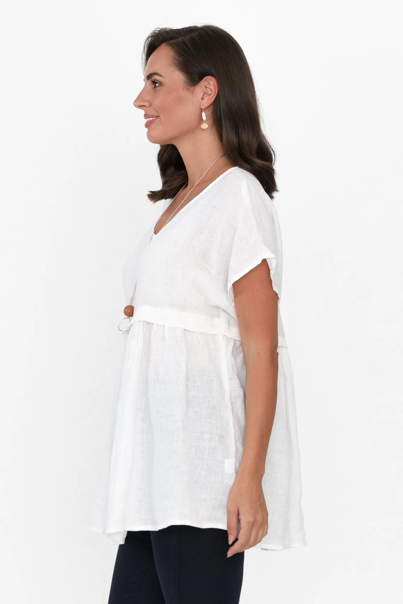 Elden White Linen Top sold by Blue Bungalow product image thumbnail 3