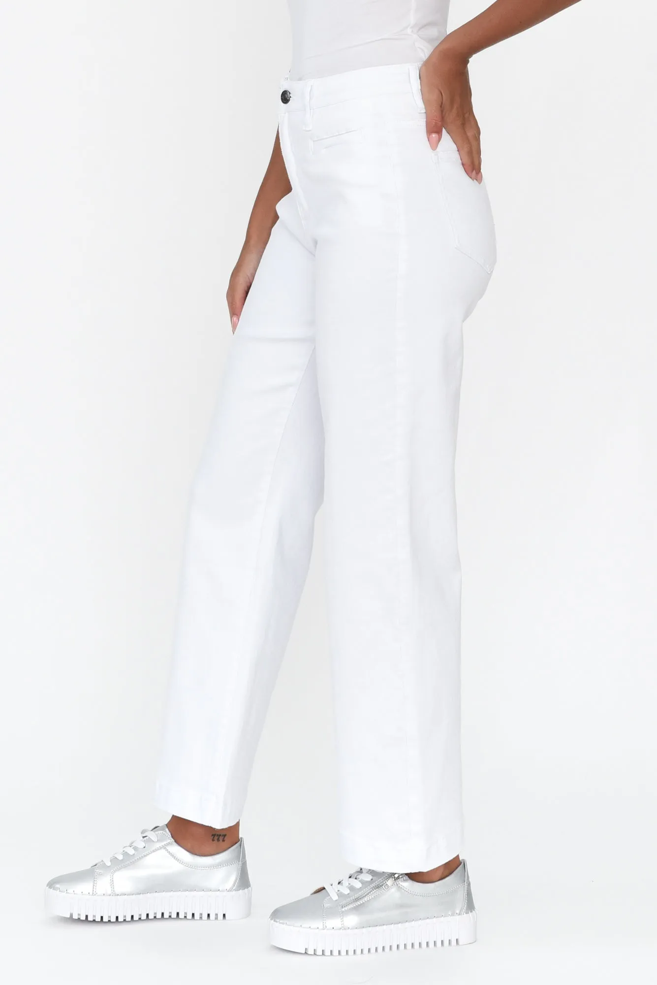 Retro White Wide Leg Jeans sold by Blue Bungalow product image thumbnail 4
