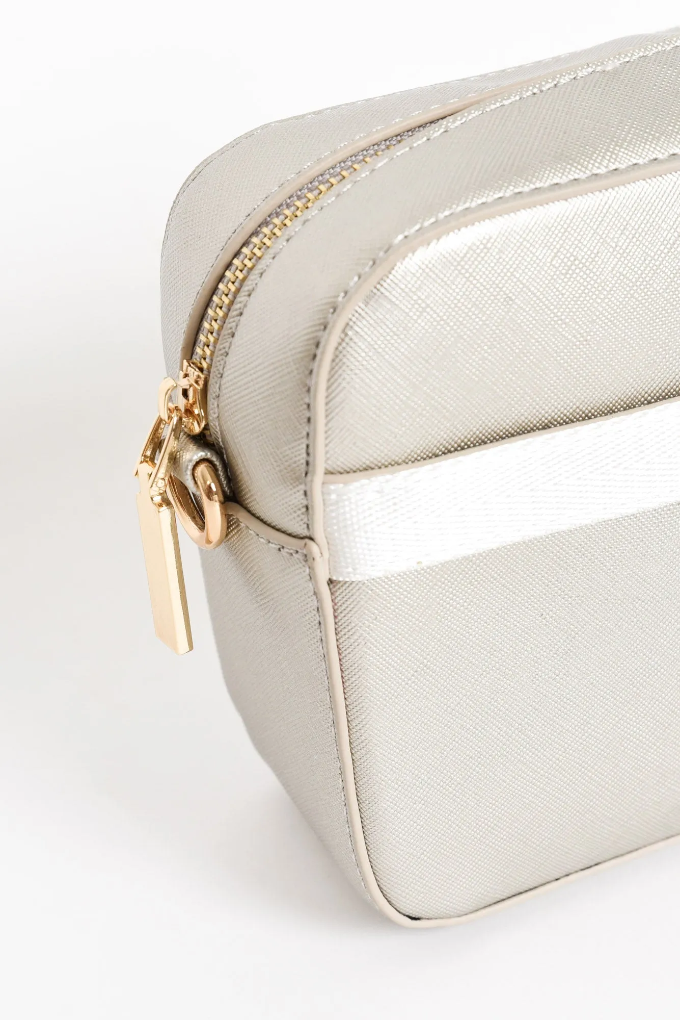 Lutie Silver Camera Bag sold by Blue Bungalow product image thumbnail 2