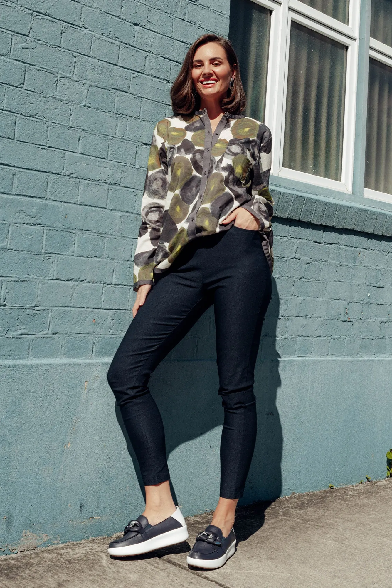 Dixon Navy Cotton Stretch Pants sold by Blue Bungalow product image thumbnail 2