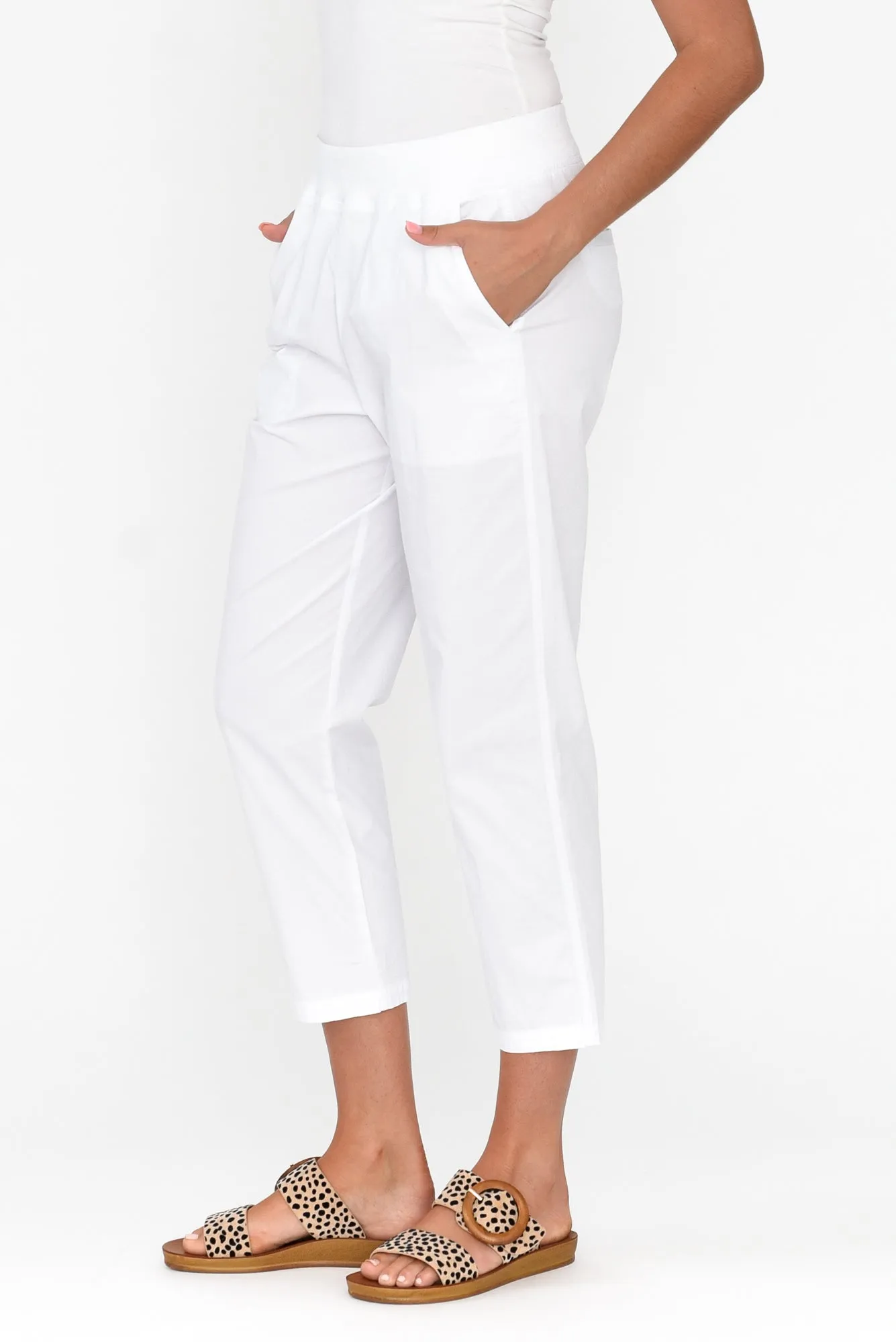 Pablita White Cotton Crop Pants sold by Blue Bungalow product image thumbnail 4