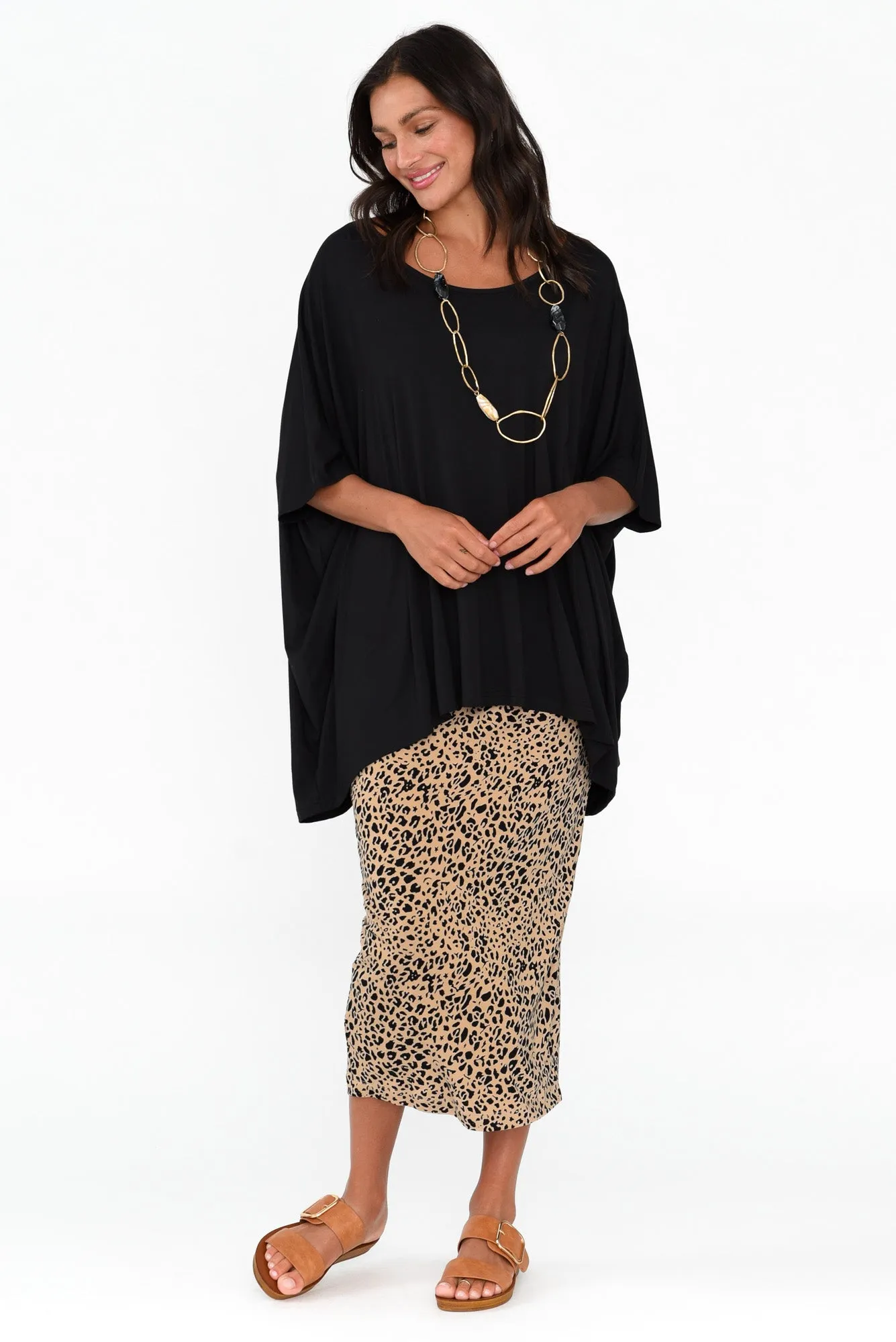 Sorronda Black Bamboo Batwing Top sold by Blue Bungalow product image thumbnail 2
