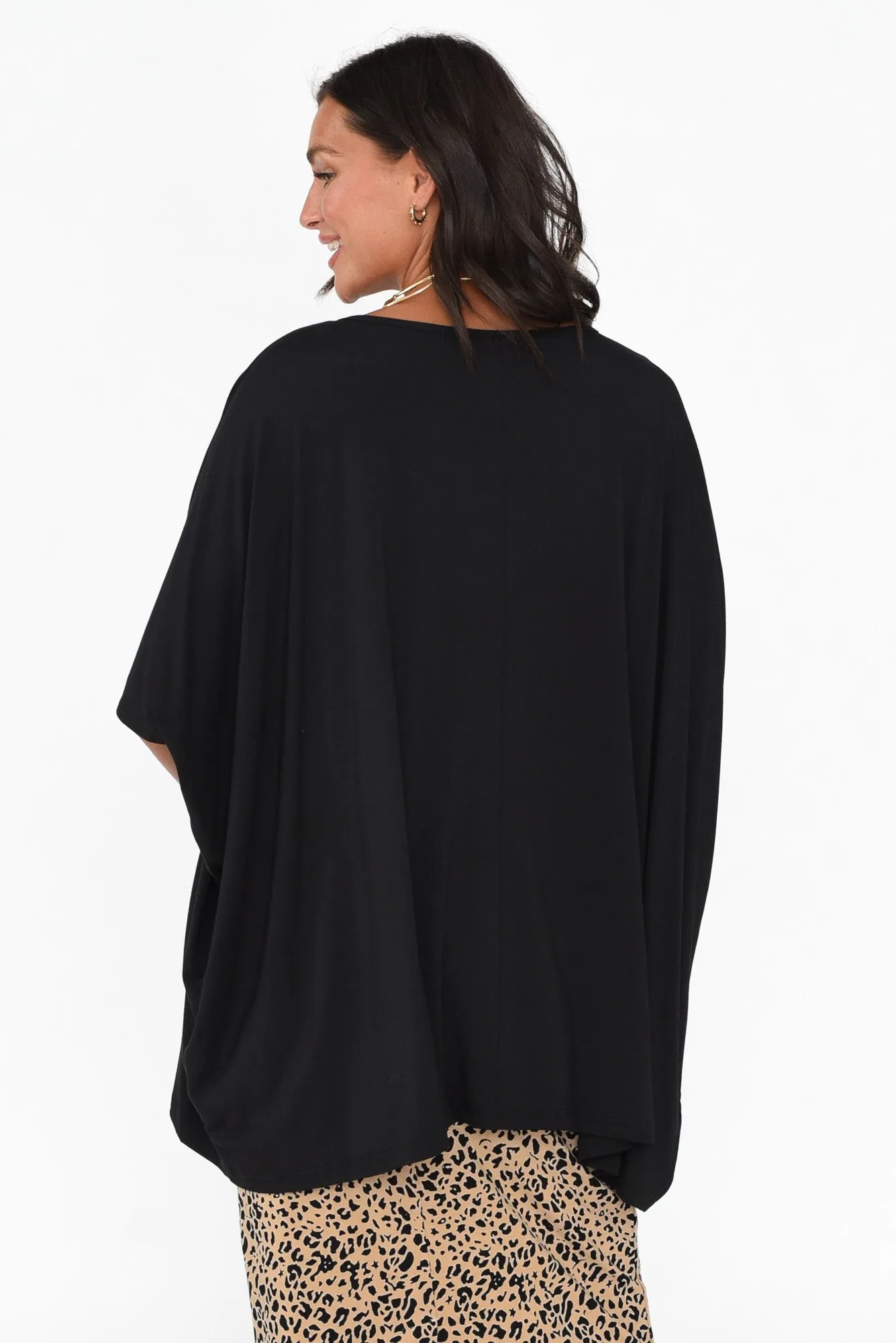 Sorronda Black Bamboo Batwing Top sold by Blue Bungalow product image thumbnail 4