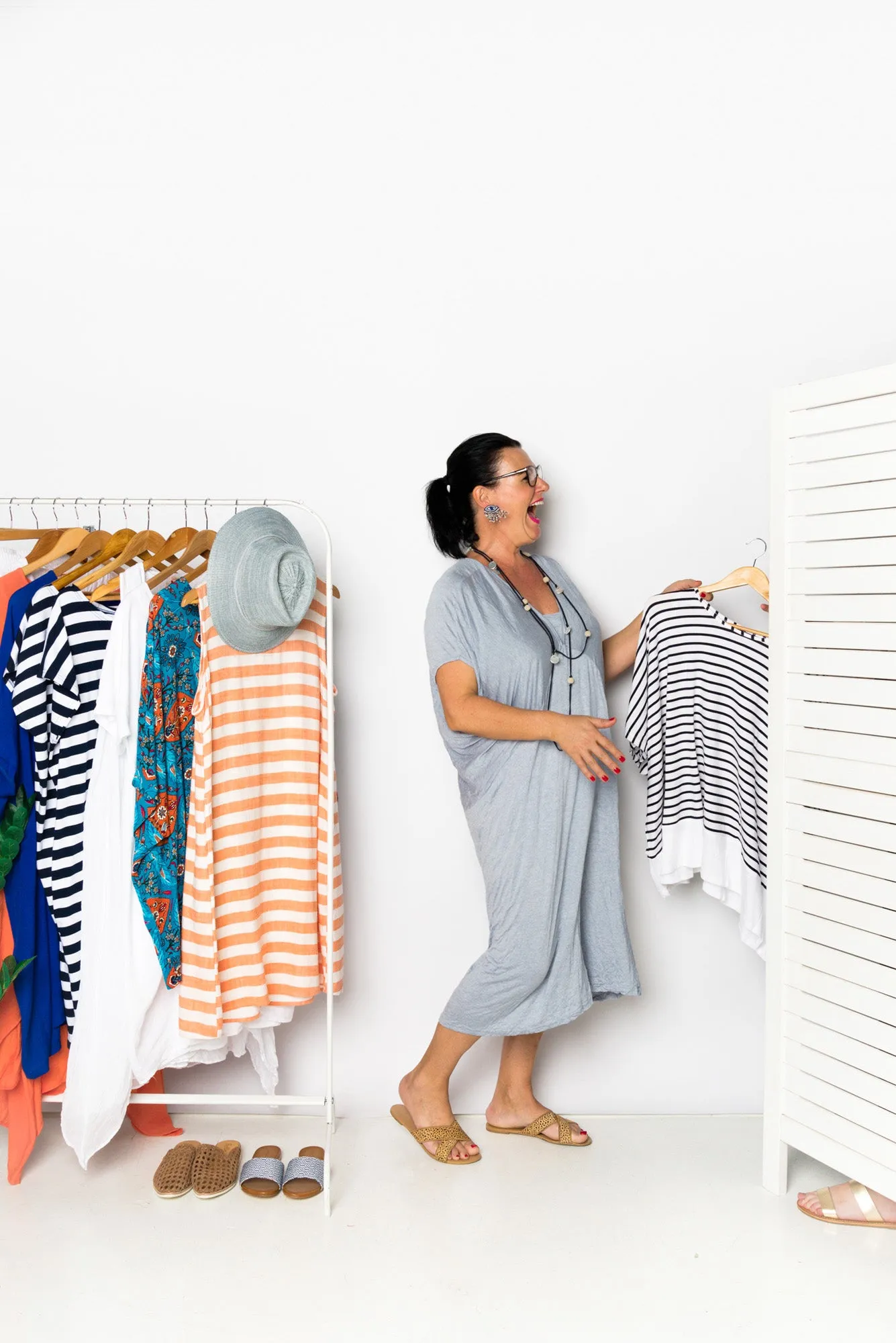 Comprehensive Styling Session - 2 hr sold by Blue Bungalow