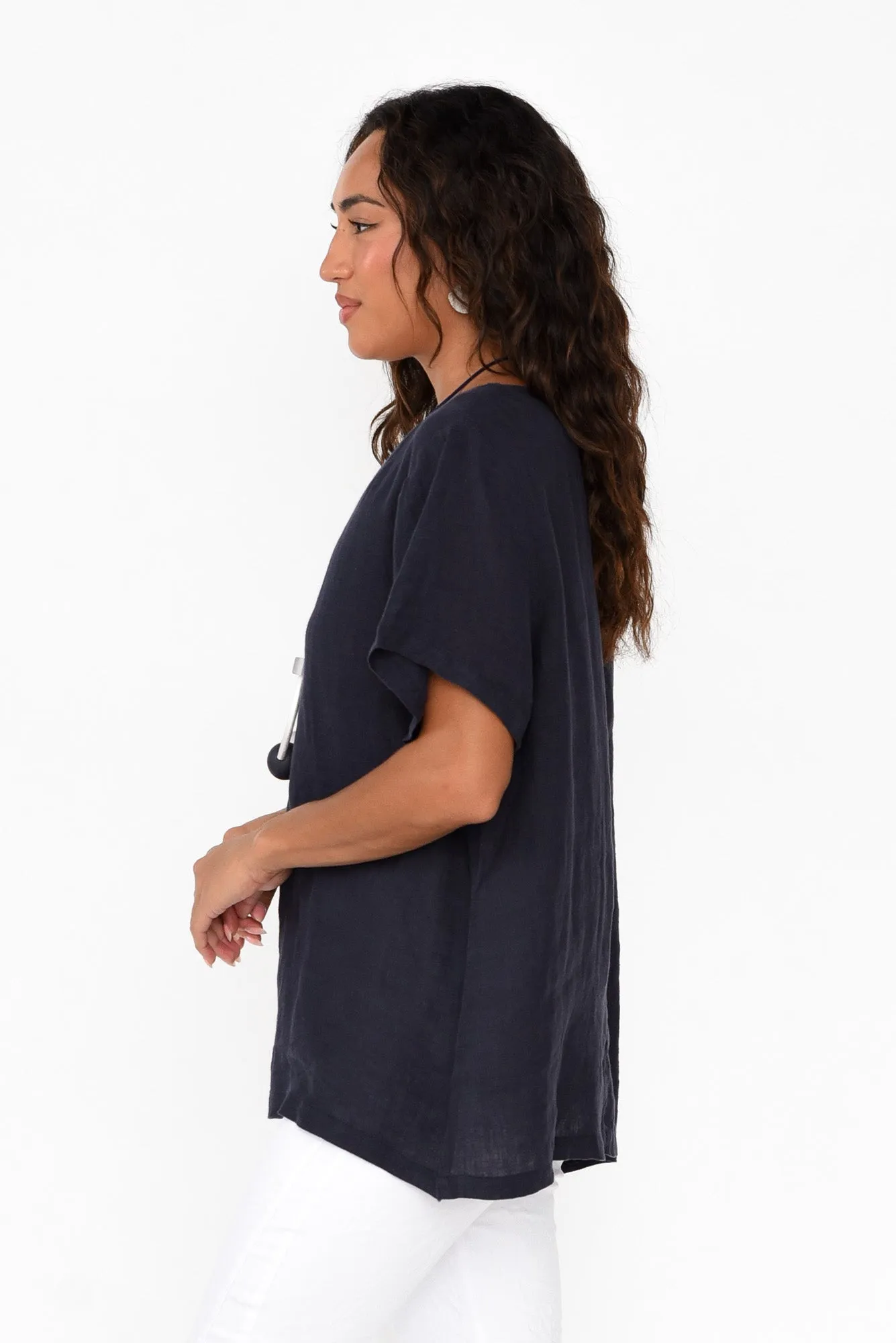 Micah Navy Linen Scoop Neck Top sold by Blue Bungalow product image thumbnail 3
