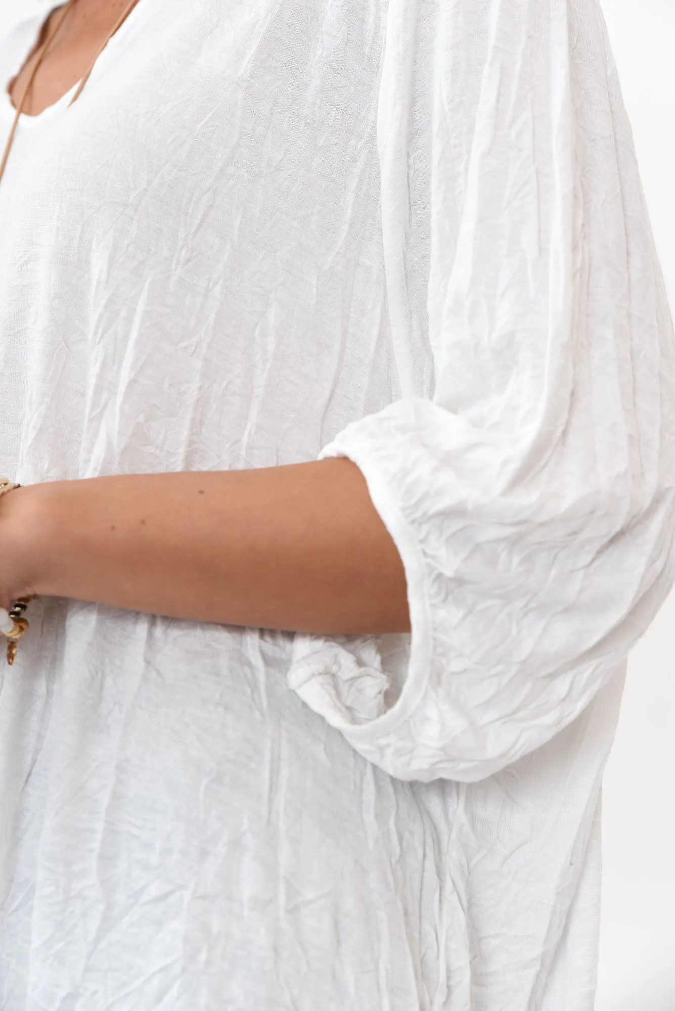 Agnes White Crinkle Cotton Hi Lo Top sold by Blue Bungalow product image thumbnail 5