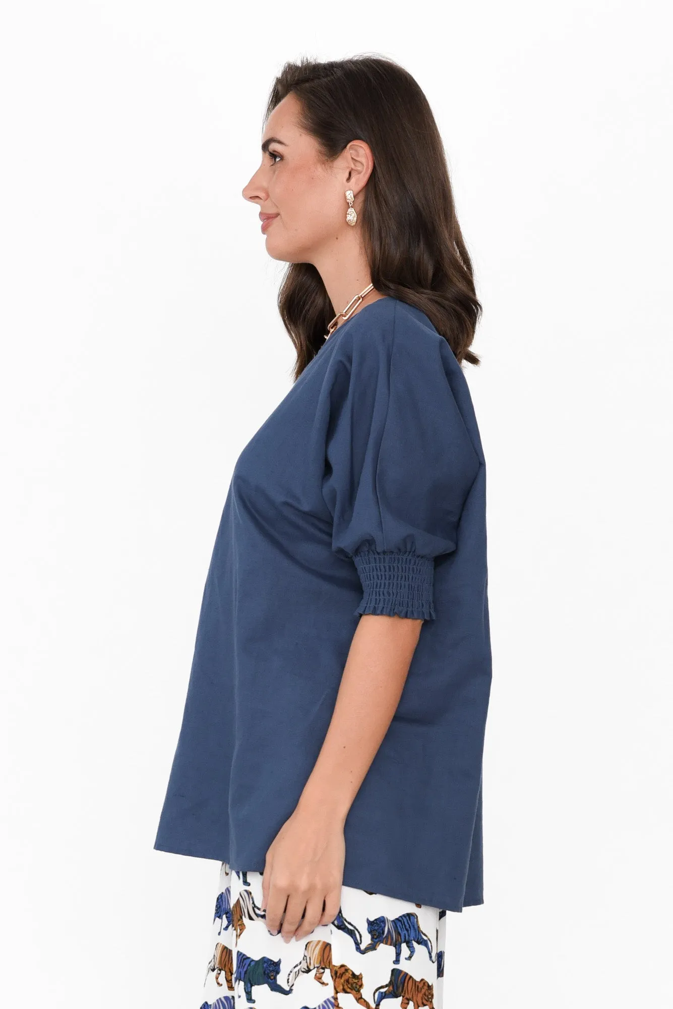 Walk In The Park Navy Linen Top sold by Blue Bungalow product image thumbnail 3