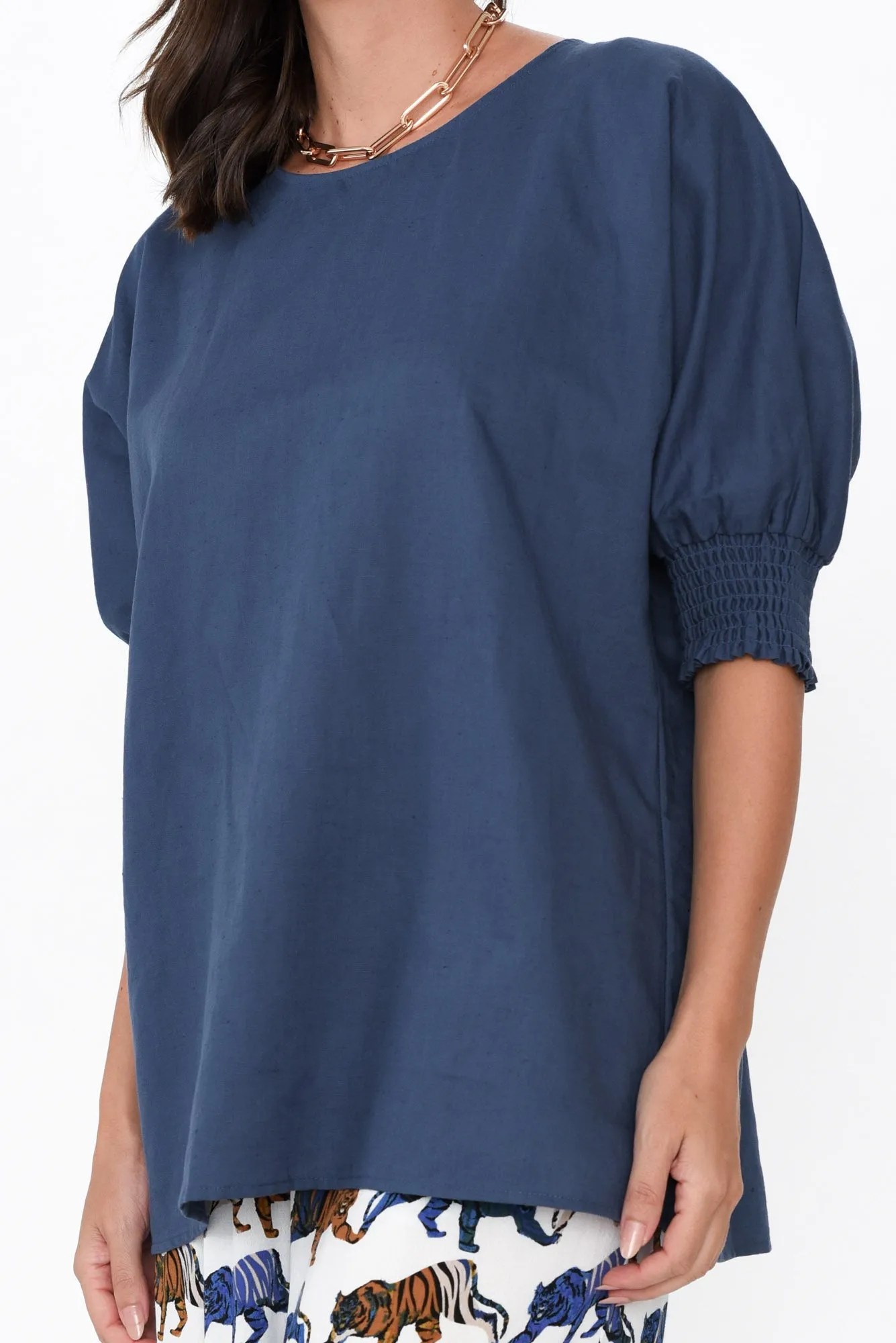 Walk In The Park Navy Linen Top sold by Blue Bungalow product image thumbnail 5