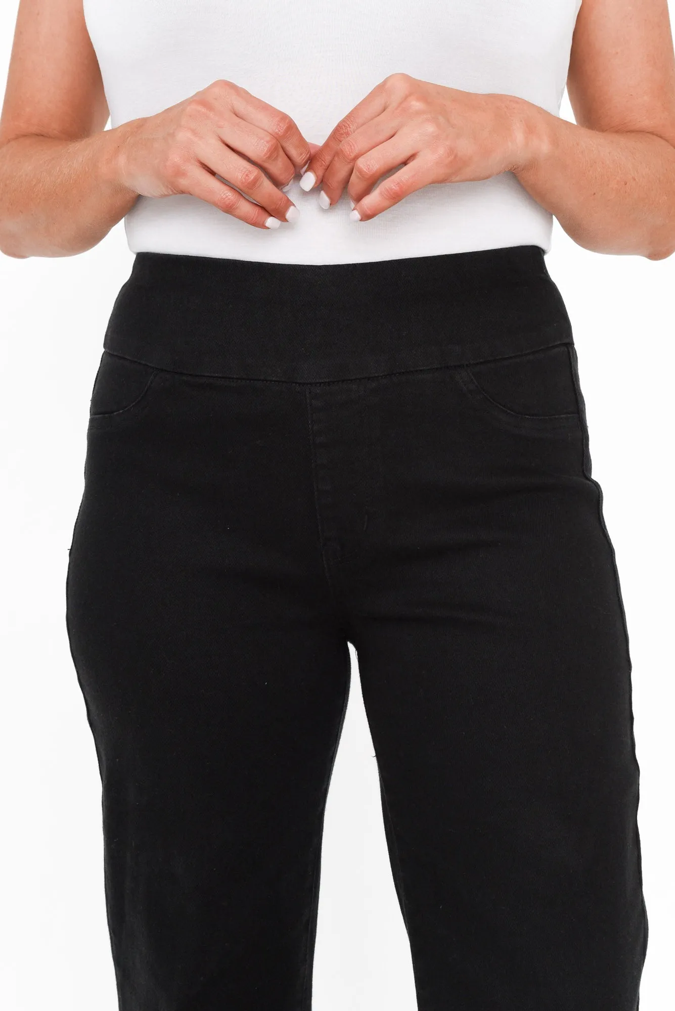 Nicola Black Wide Leg Jeans sold by Blue Bungalow product image thumbnail 4