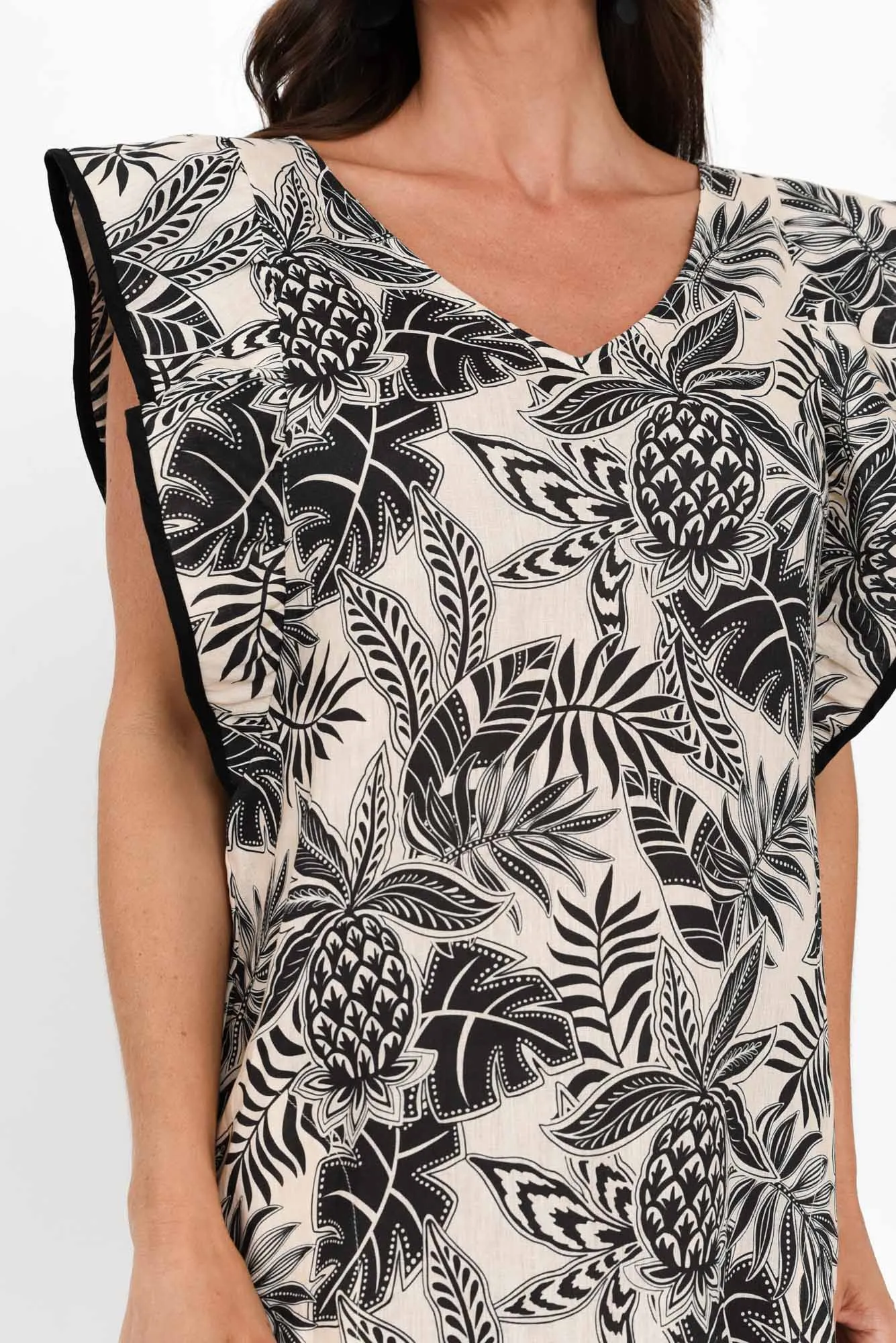 Whitney Black Leaf Linen Maxi Dress sold by Blue Bungalow product image thumbnail 5