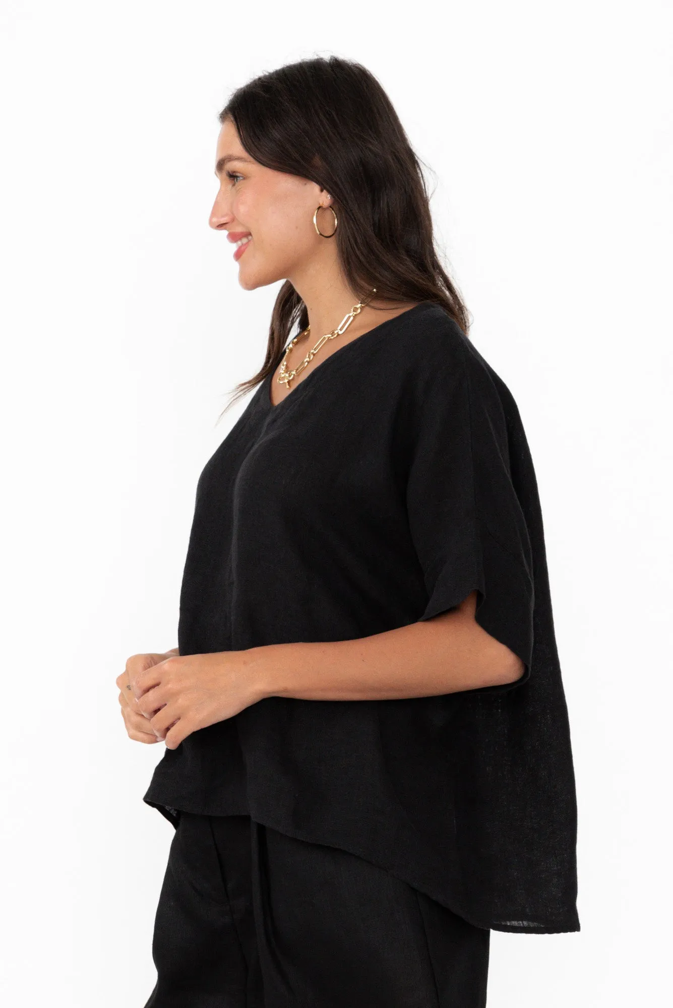 Kiro Black Linen Top sold by Blue Bungalow product image thumbnail 3