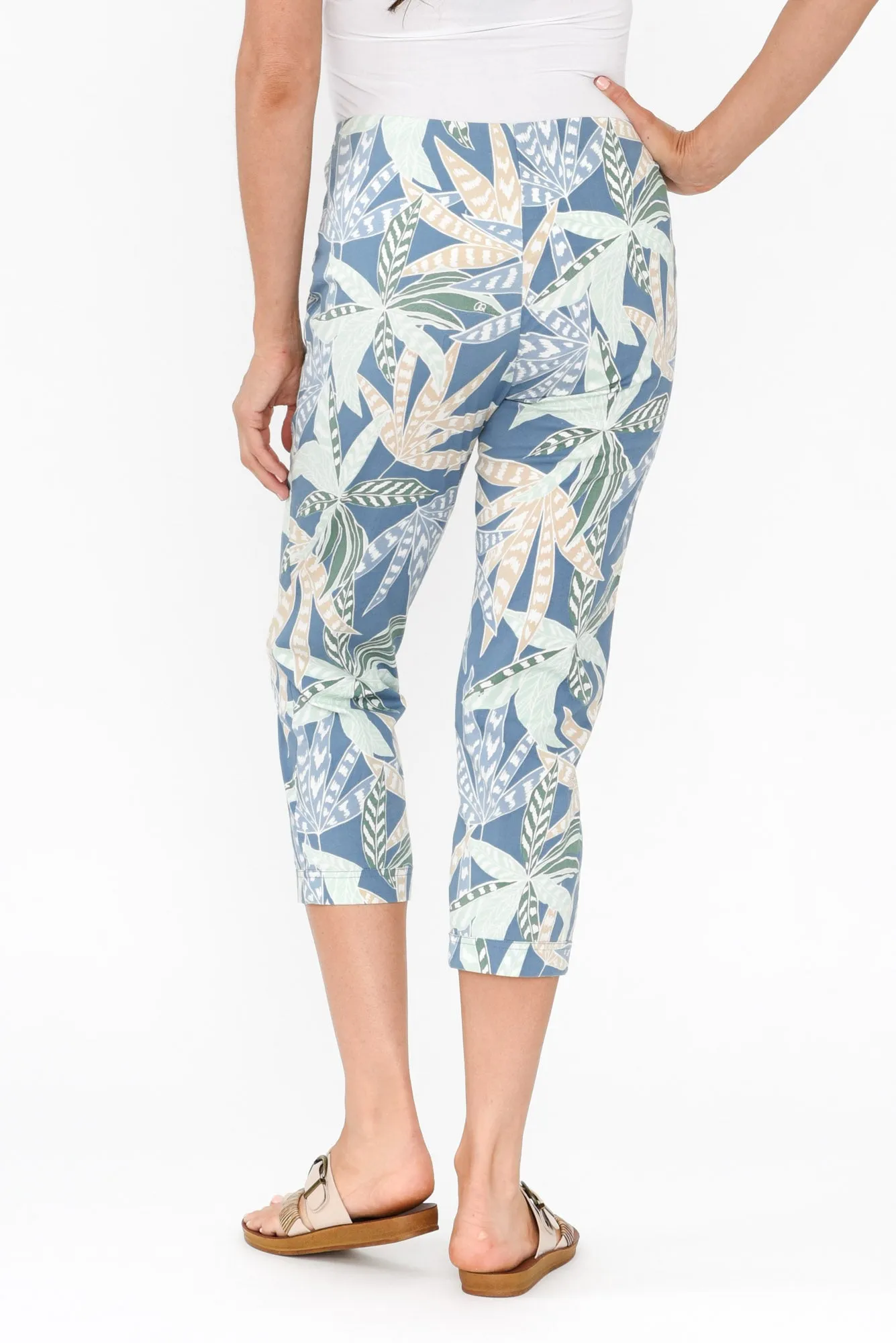 Caven Green Leaf Cotton Capri Pants sold by Blue Bungalow product image thumbnail 4