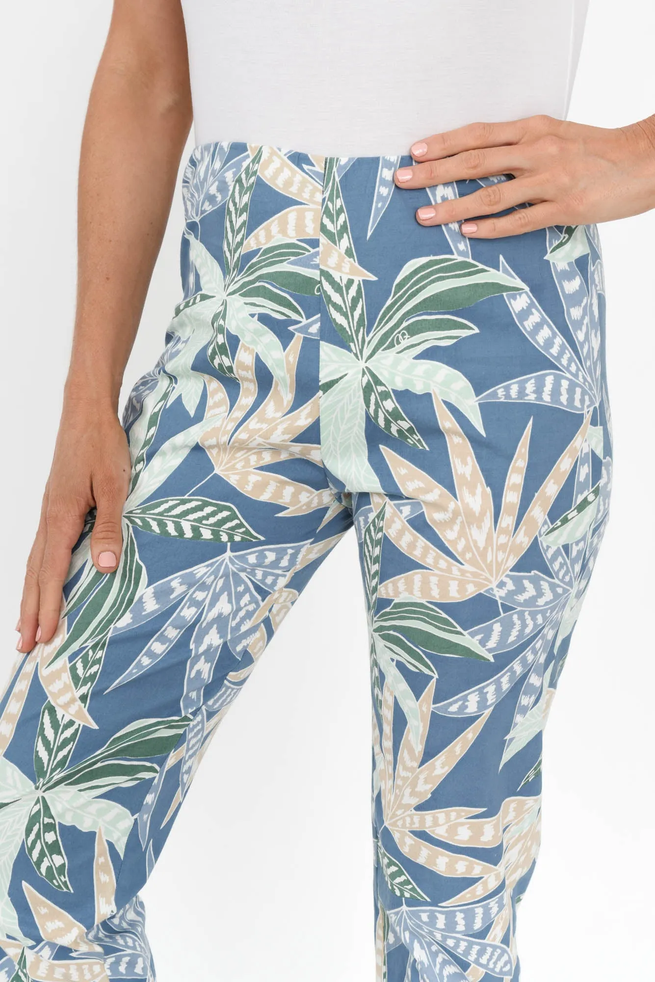 Caven Green Leaf Cotton Capri Pants sold by Blue Bungalow product image thumbnail 5
