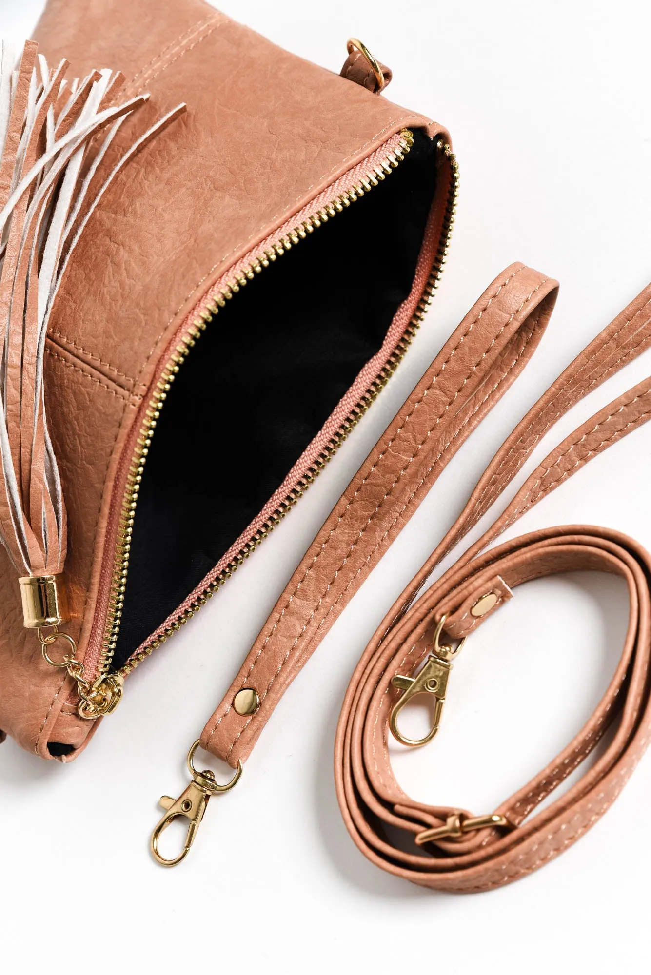 Brynn Pink Tassel Crossbody Bag sold by Blue Bungalow product image thumbnail 3
