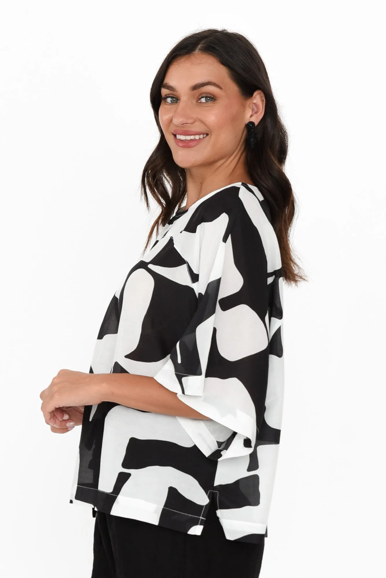 Baley Black Abstract Cotton Silk Top sold by Blue Bungalow product image thumbnail 3