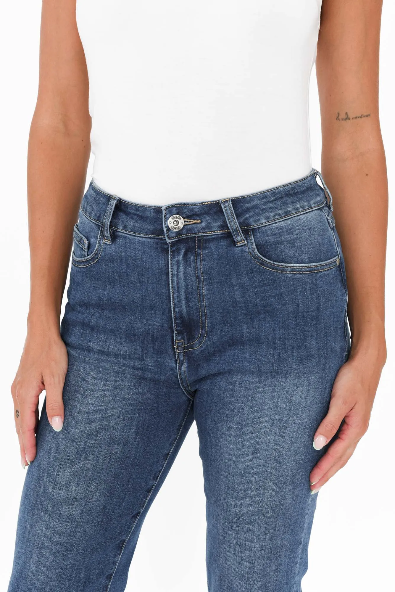 Mollie Blue Stretch Denim Capri Jeans sold by Blue Bungalow product image thumbnail 5