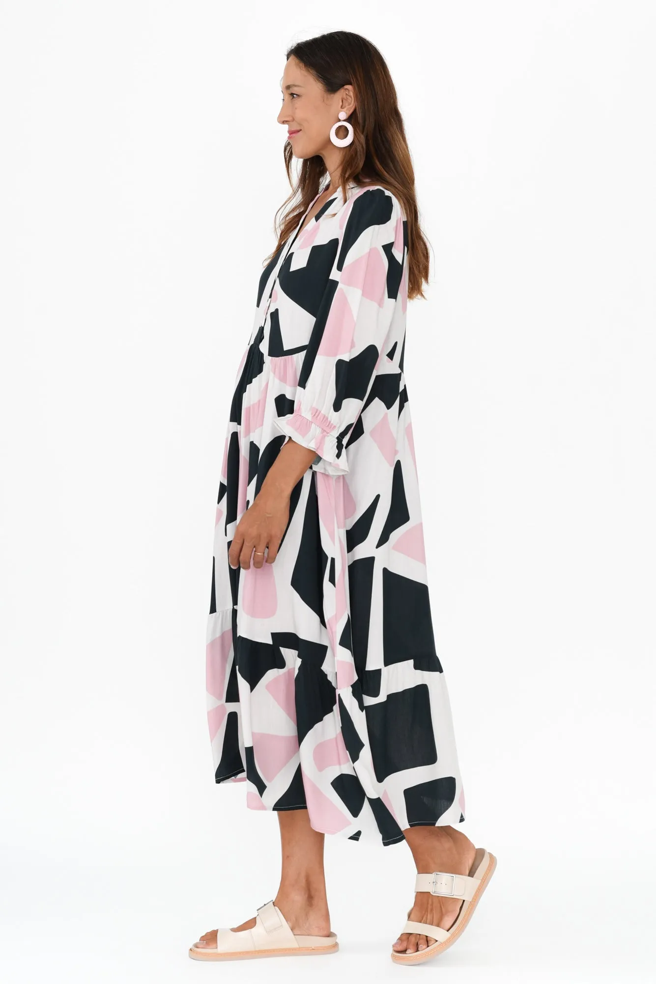 Burleigh Pink Geo Sleeved Dress sold by Blue Bungalow product image thumbnail 3