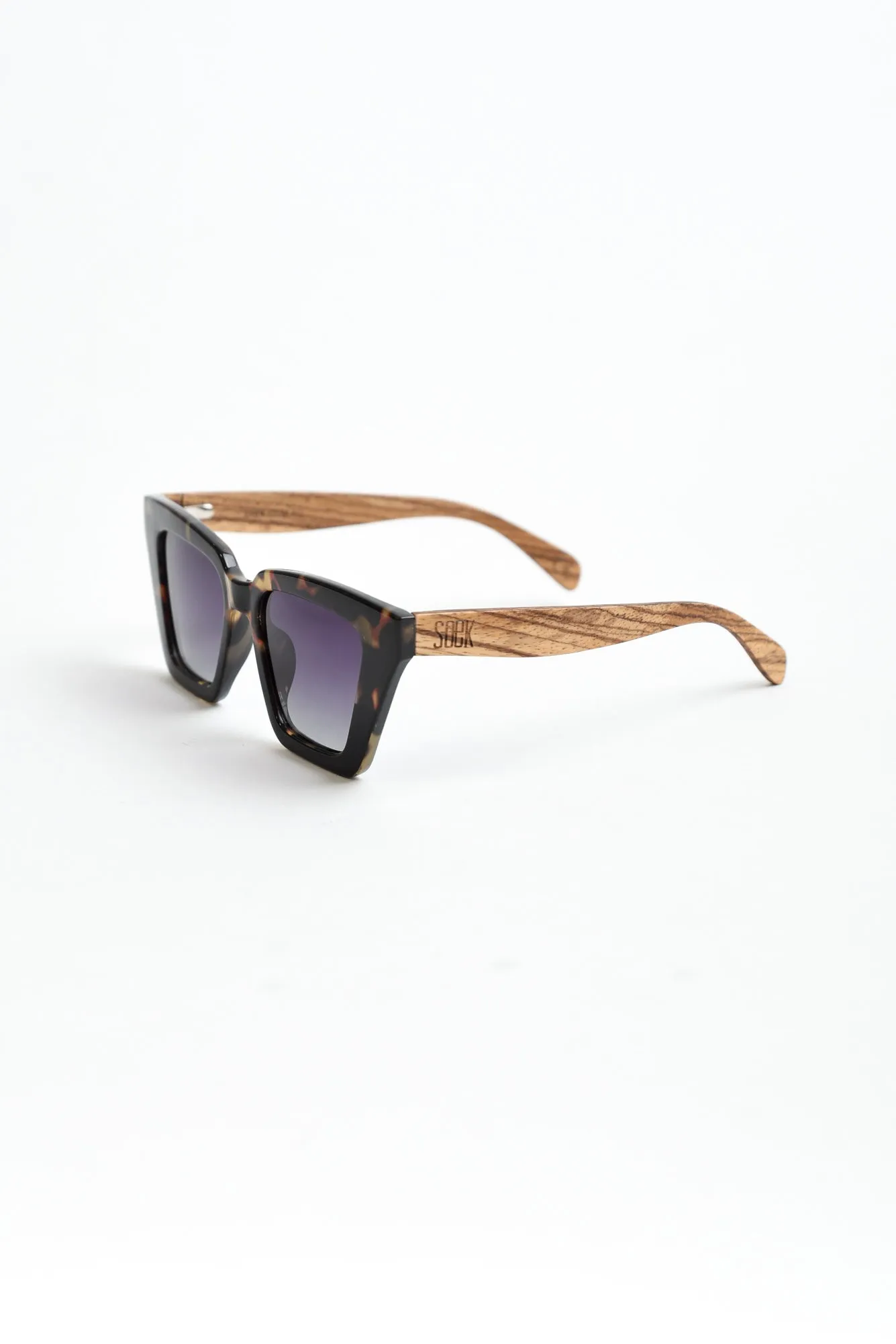 Icon Tortoiseshell Wooden Sunglasses sold by Blue Bungalow product image thumbnail 2