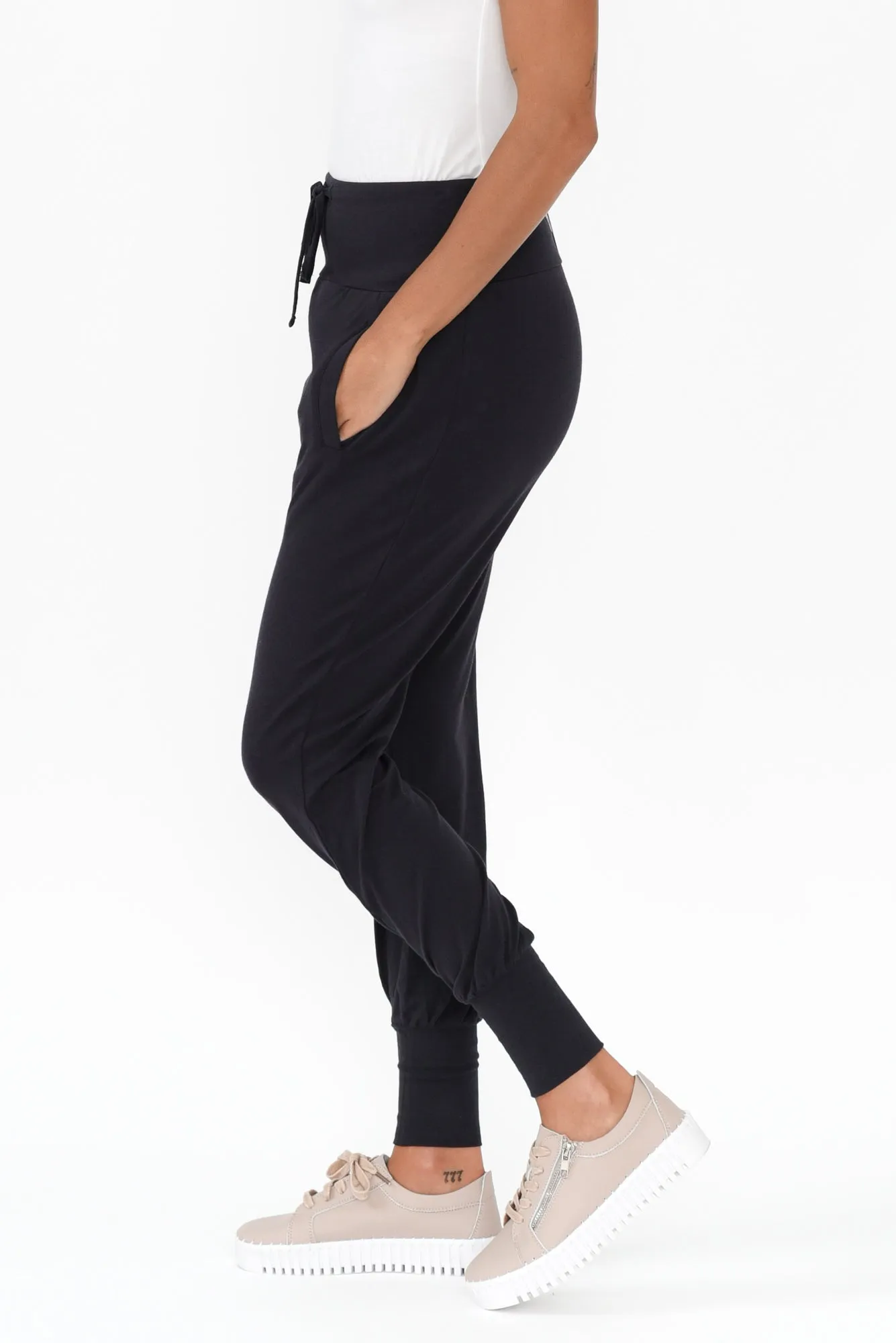 Poppy Navy Cotton Sweatpants sold by Blue Bungalow product image thumbnail 4