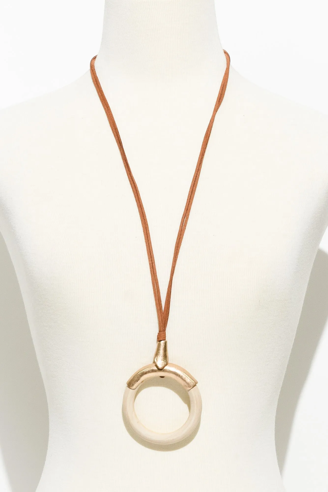 Tess Natural Wood Pendant Necklace sold by Blue Bungalow product image thumbnail 2