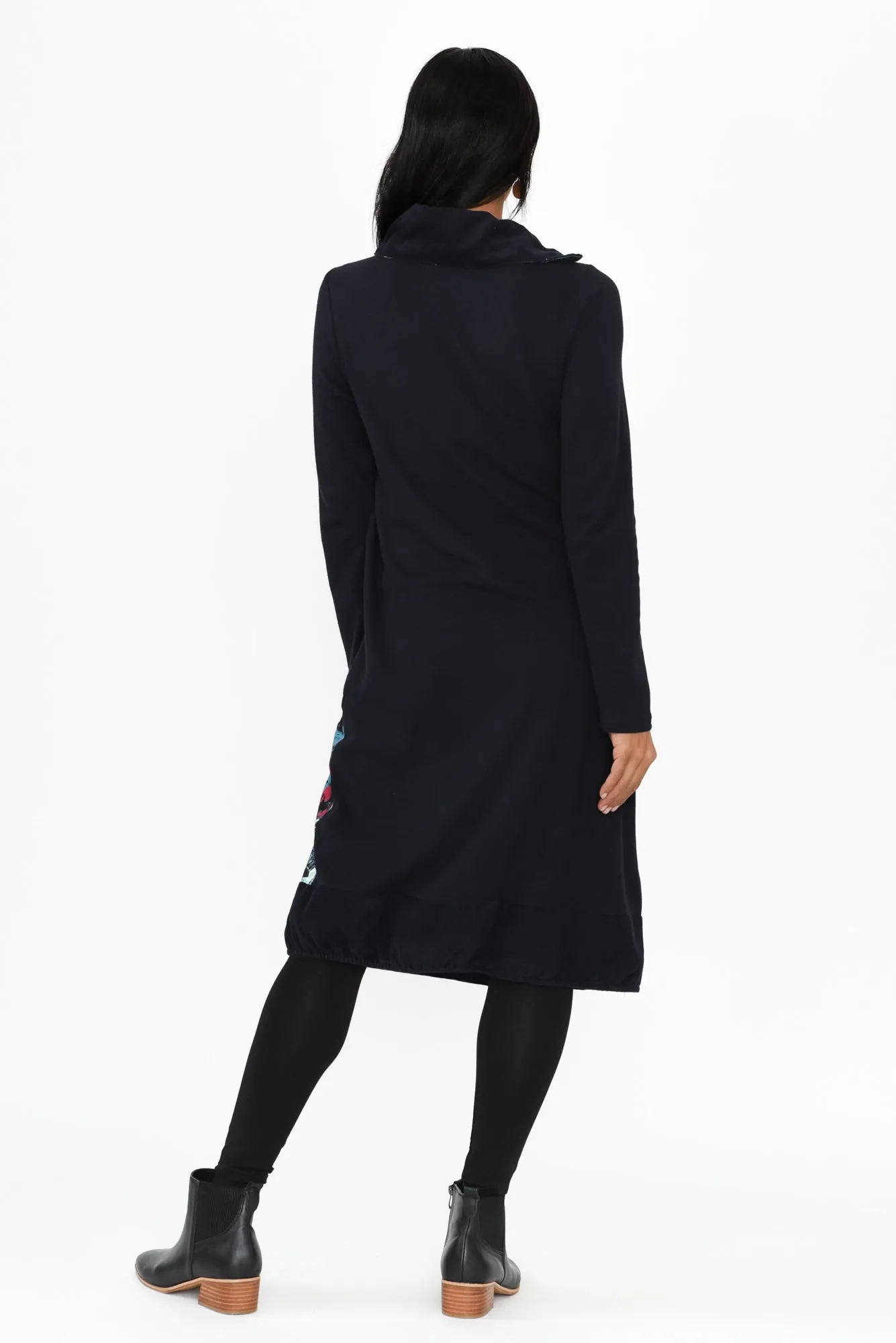 Almia Navy Patchwork Sleeved Dress sold by Blue Bungalow product image thumbnail 4