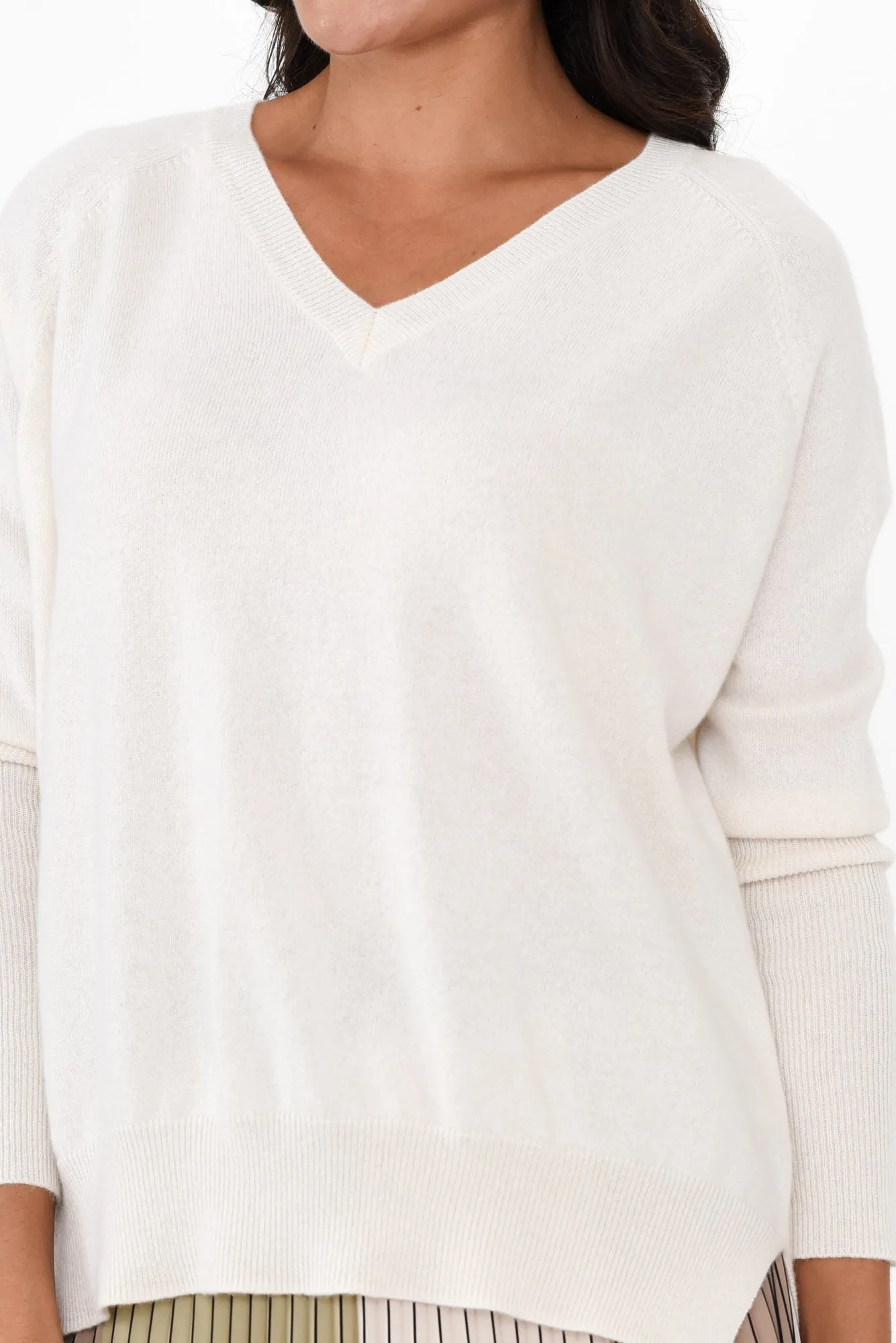 Journi Cream Cashmere Knit Jumper sold by Blue Bungalow product image thumbnail 5