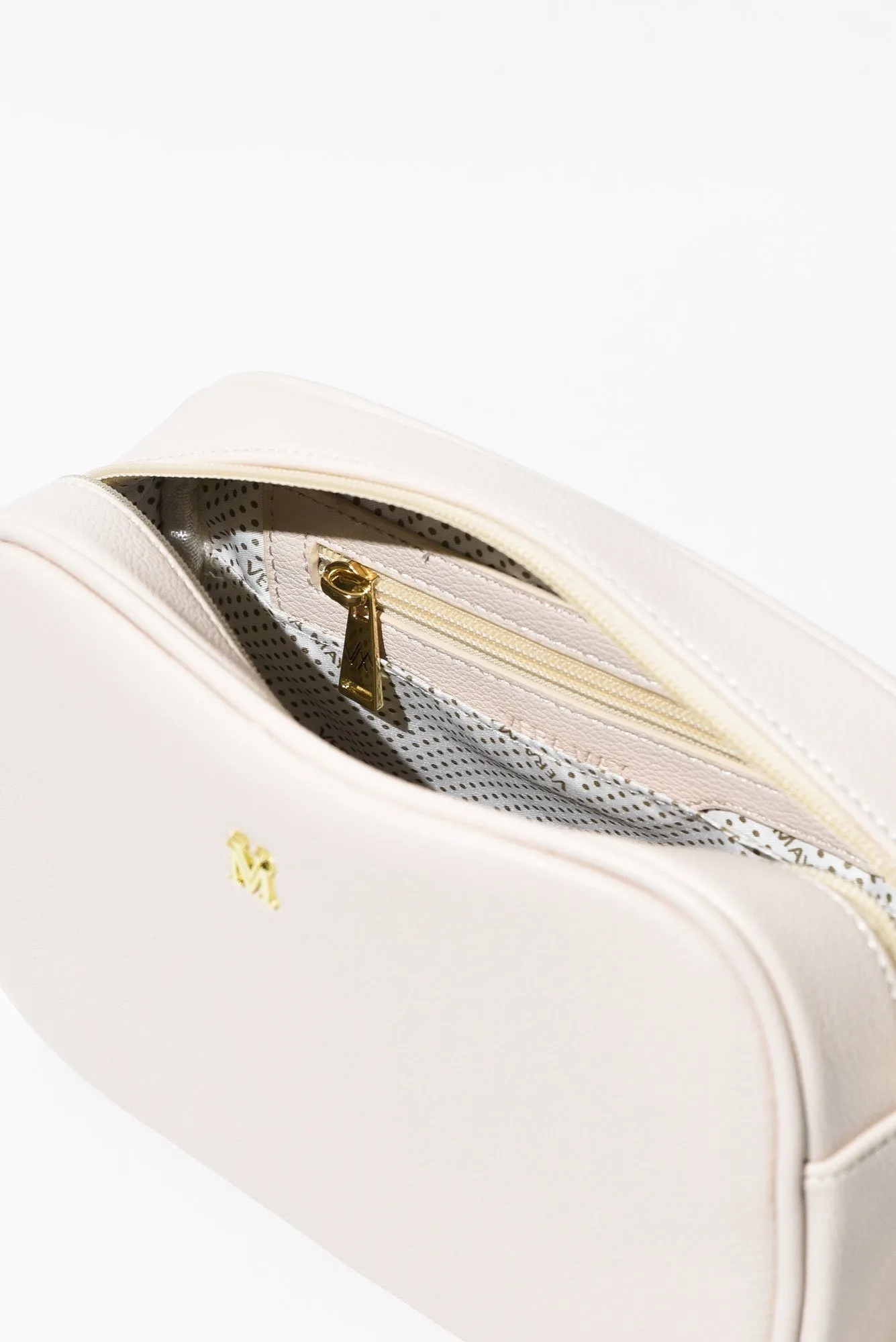 Donna Nude Crossbody Bag sold by Blue Bungalow product image thumbnail 3