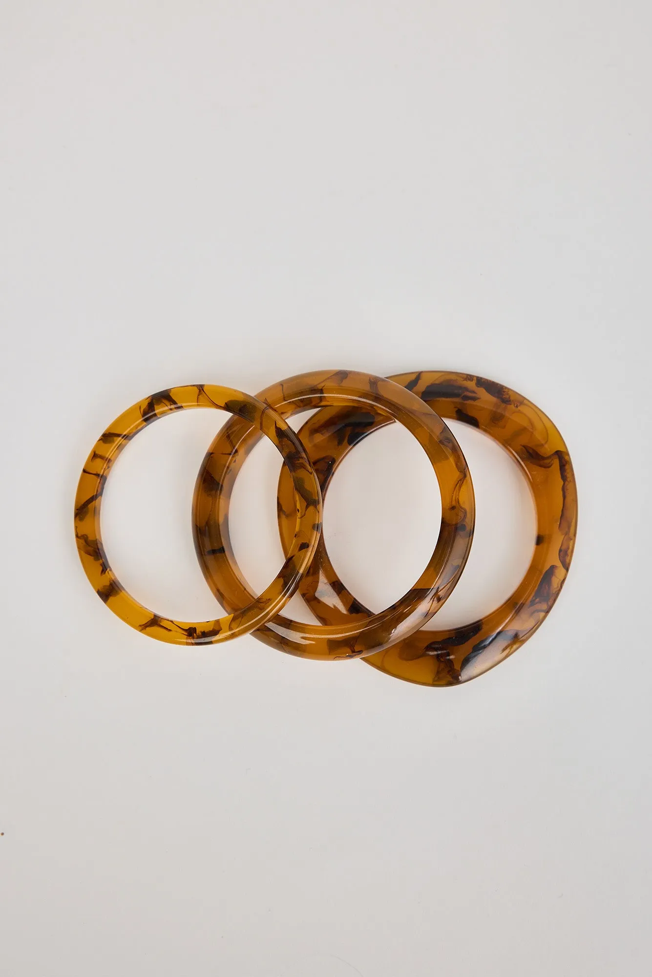 Perla Brown Tortoiseshell Bangle Set sold by Blue Bungalow product image thumbnail 2