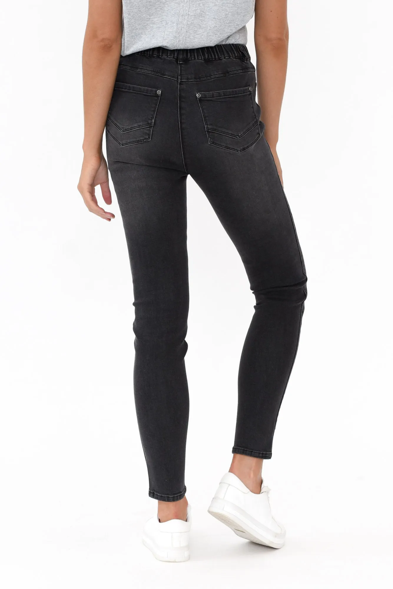 Courtney Black Denim Stretch Jeans sold by Blue Bungalow product image thumbnail 4