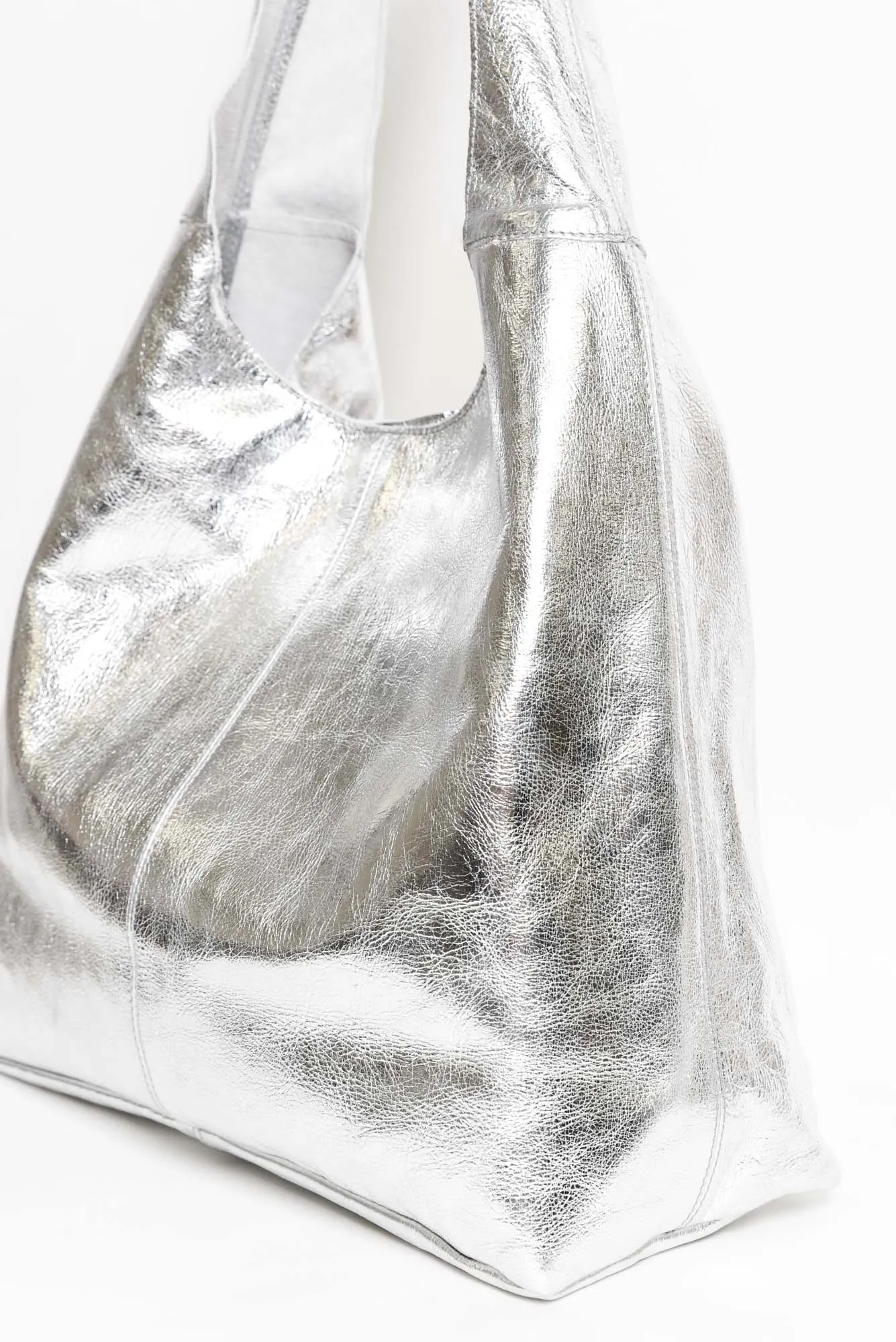 Lynx Silver Metallic Shoulder Bag sold by Blue Bungalow product image thumbnail 3