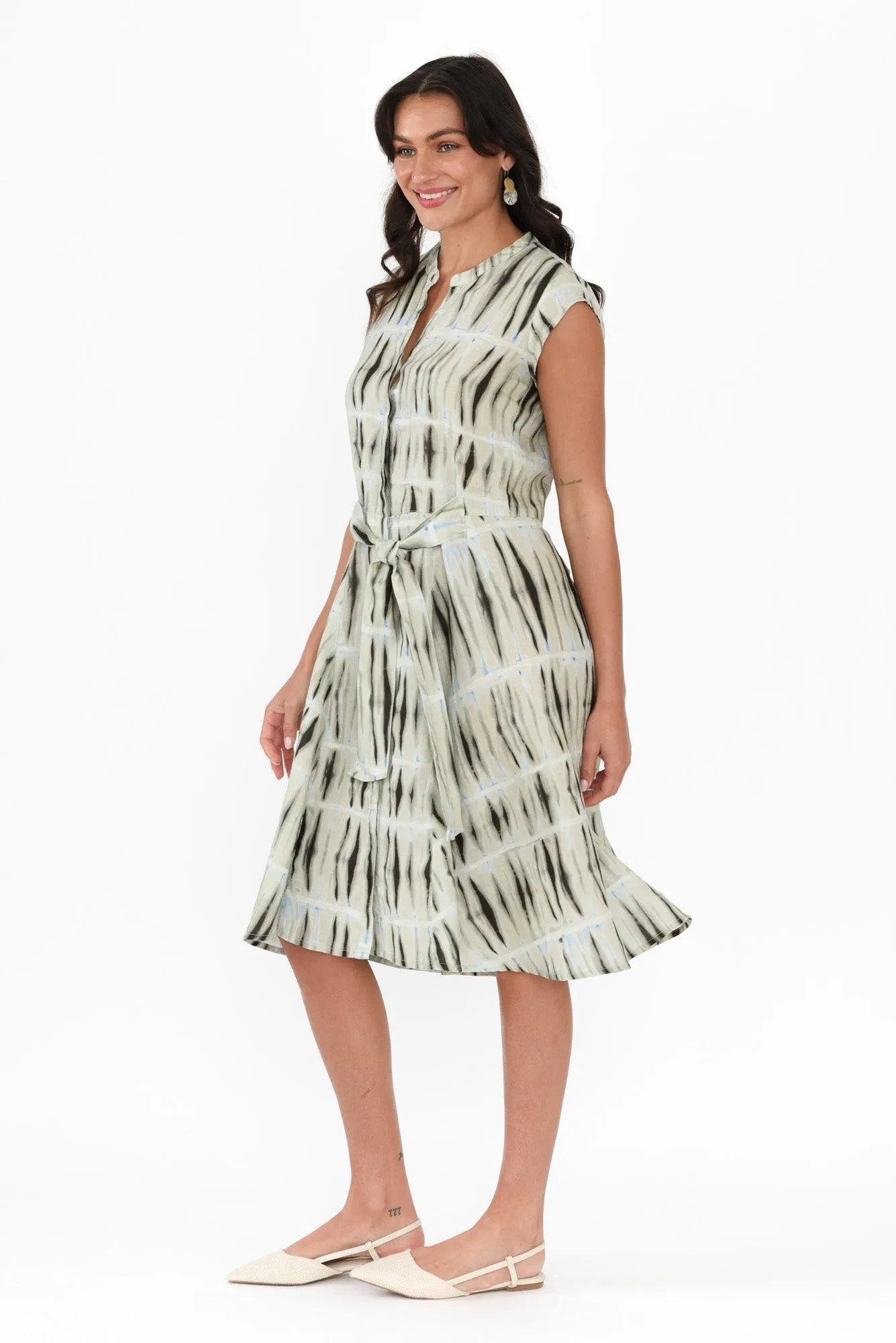 Lenore Green Abstract Linen Dress sold by Blue Bungalow product image thumbnail 3