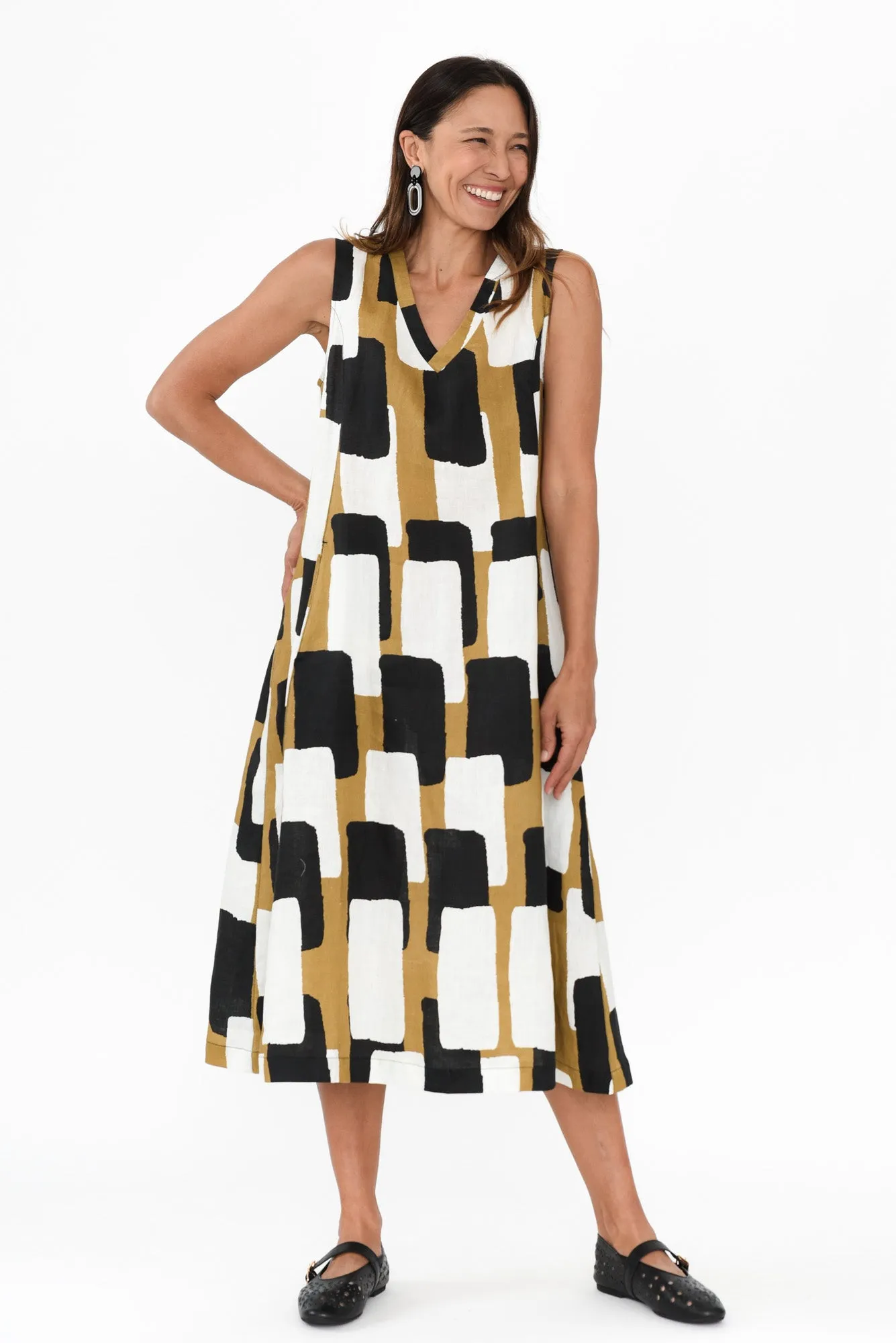 Joanne Green Geo Linen Dress sold by Blue Bungalow product image thumbnail 2