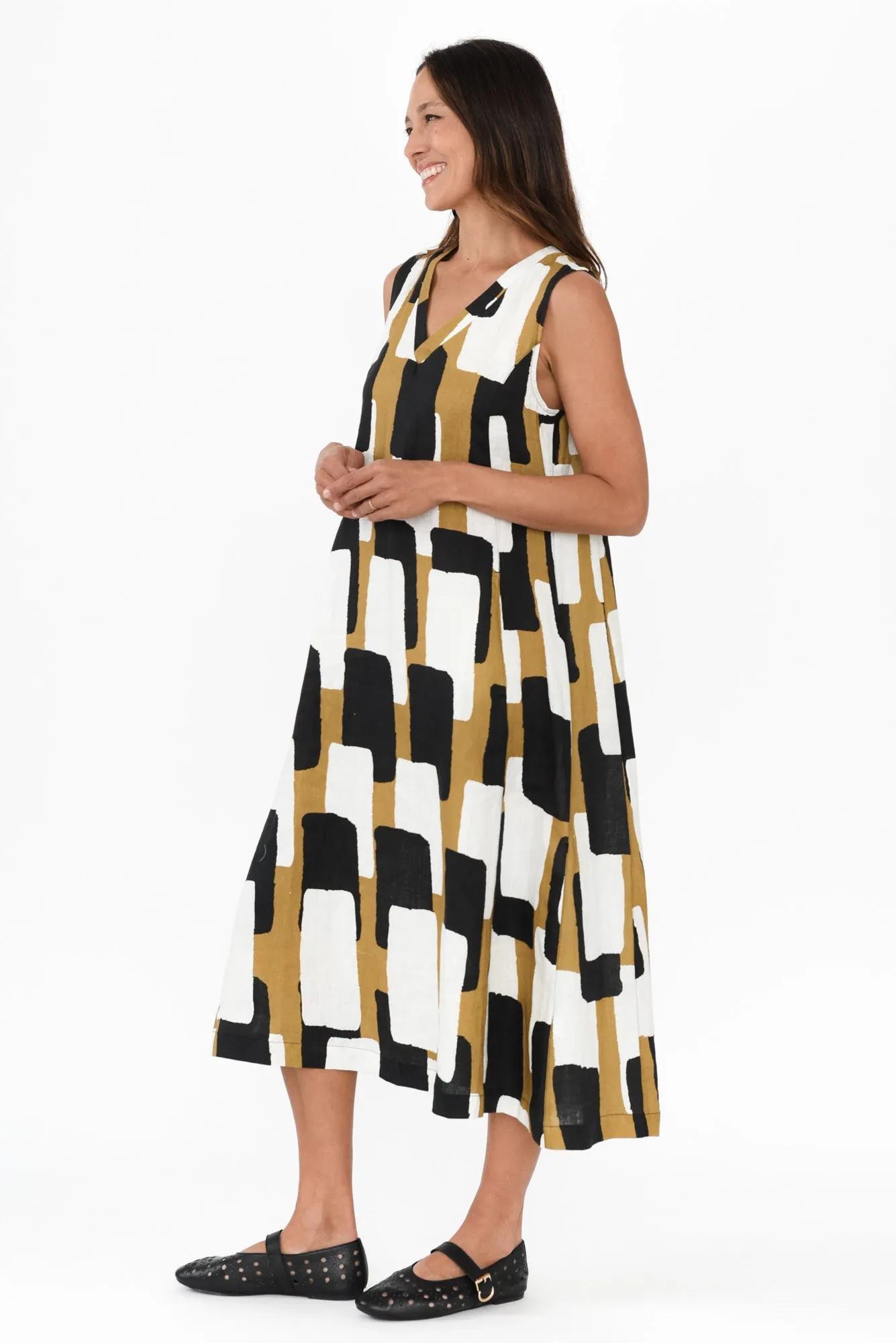 Joanne Geo Linen Dress sold by Blue Bungalow product image thumbnail 3